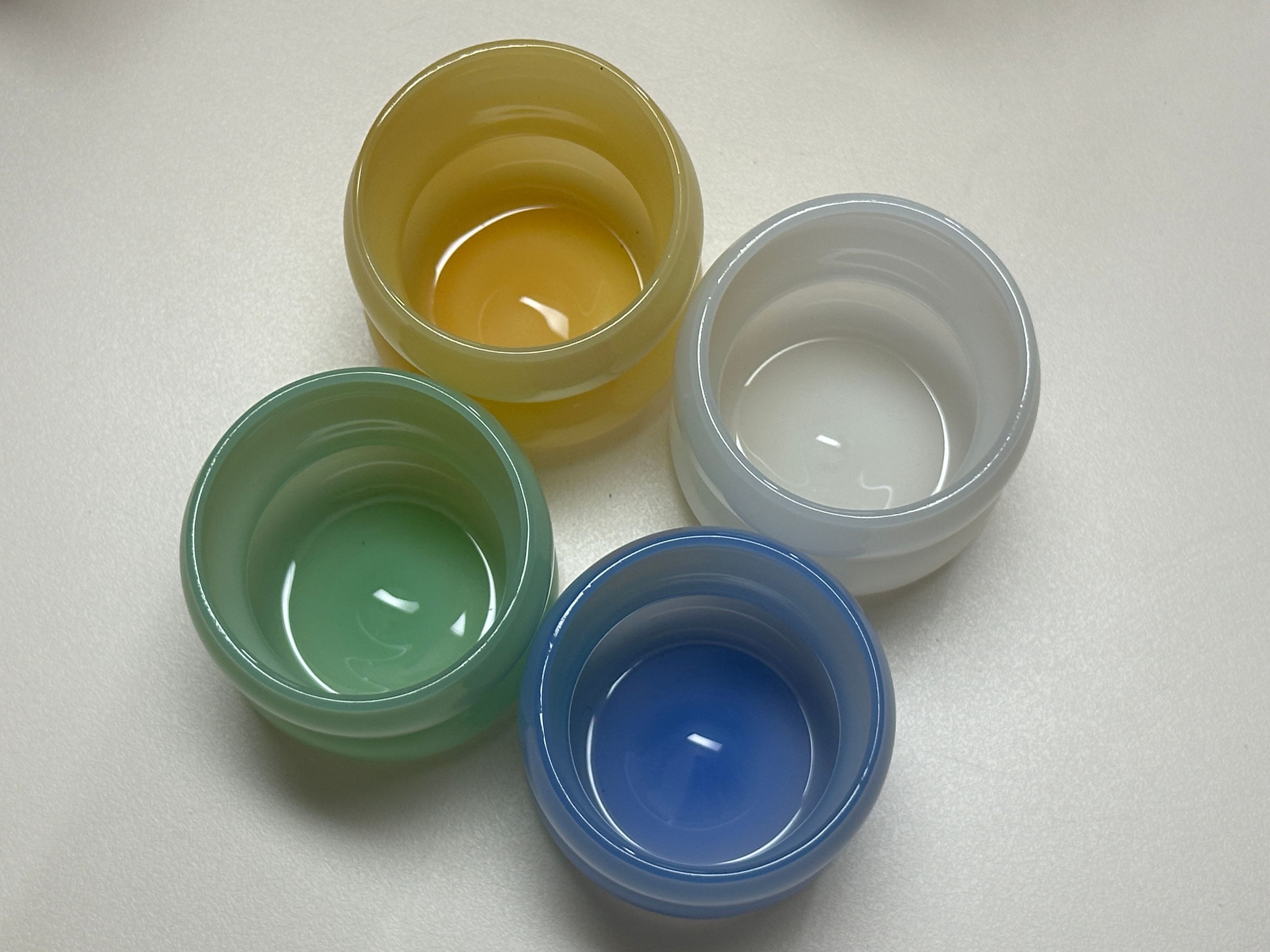 Newtige Milk Glass Soju & Sake Cup Set (4-Piece) user photo