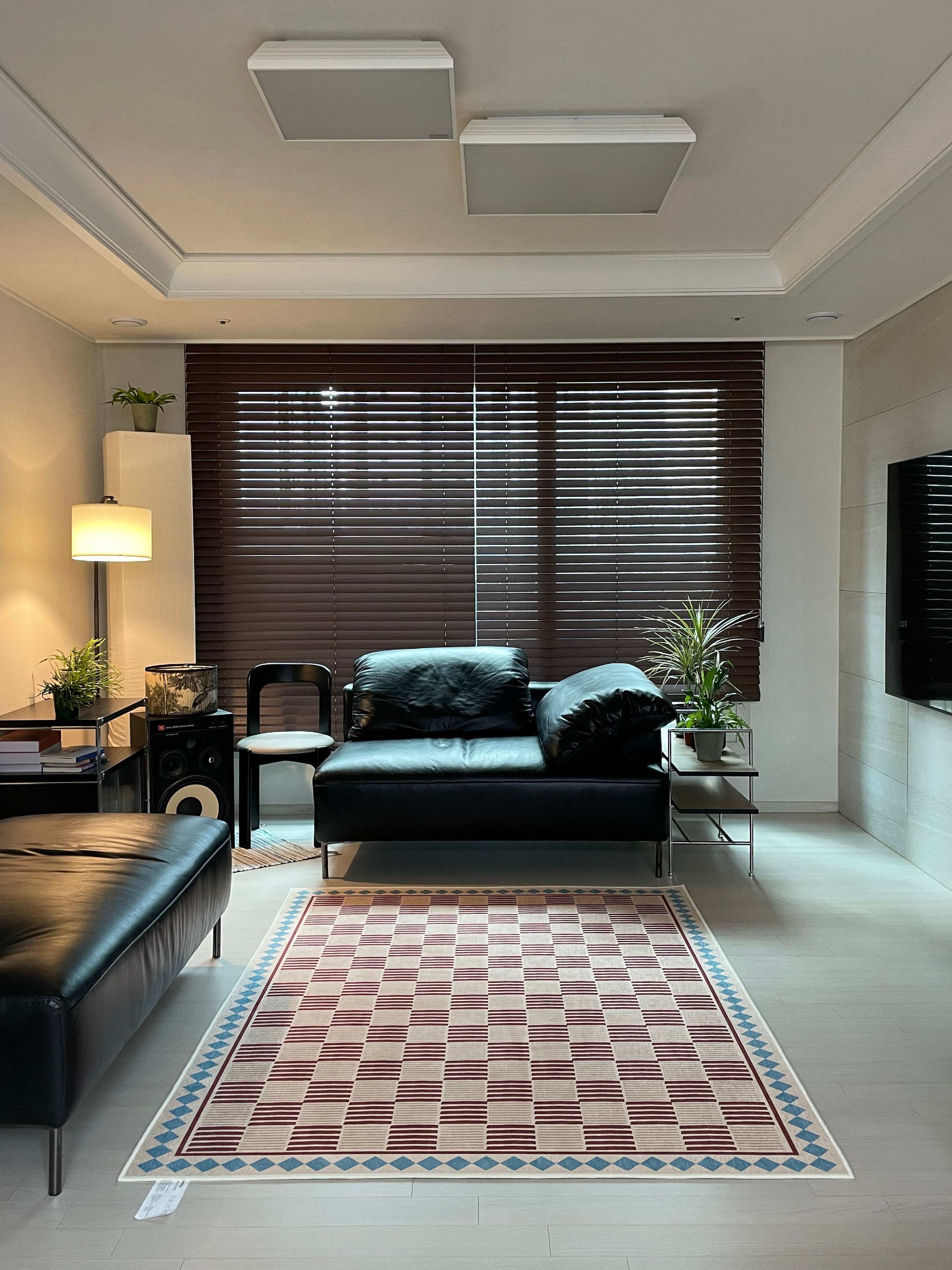 Checkered Flatweave Rug user photo