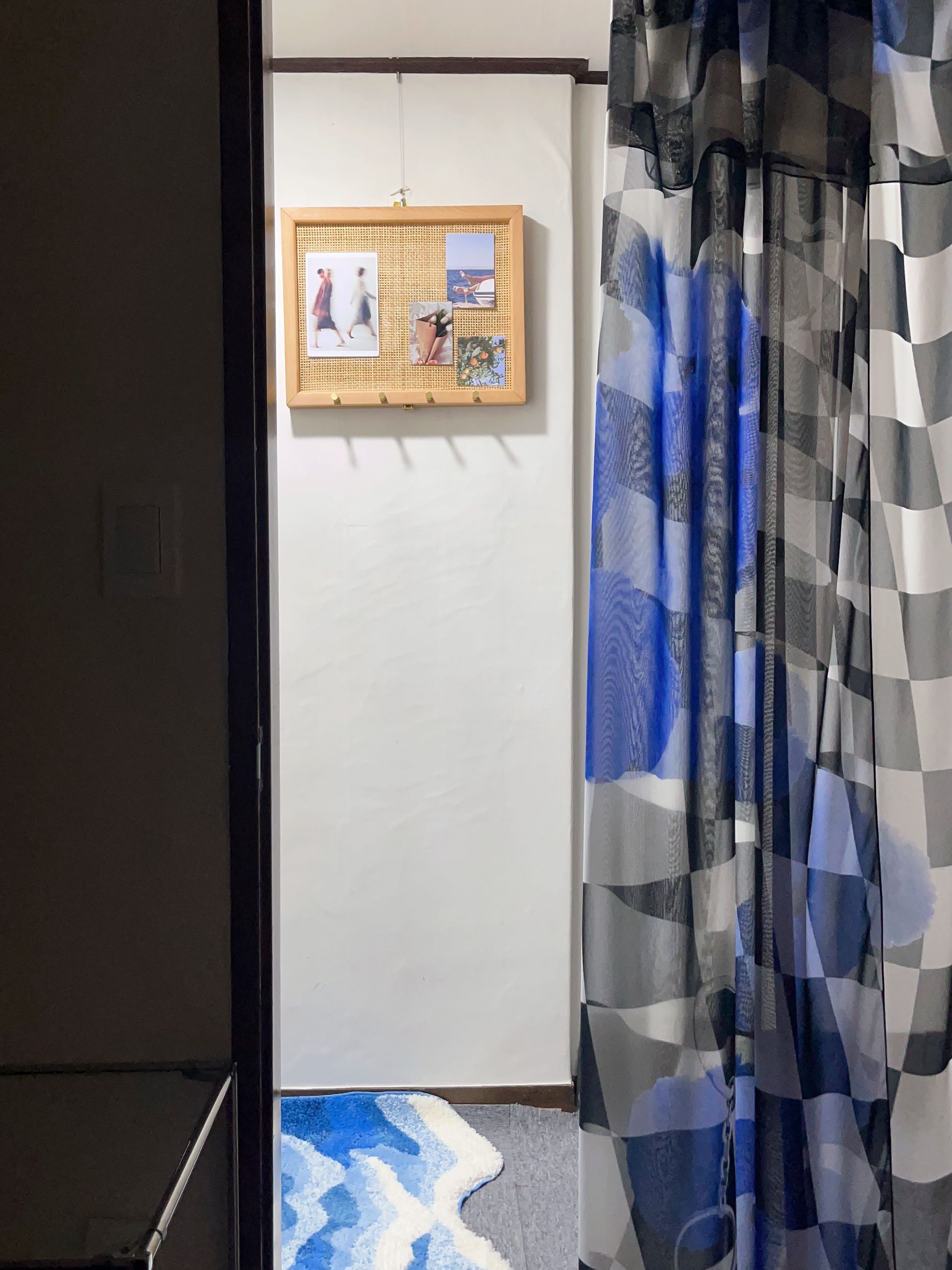 Wavy Blue Tufted Rug user photo