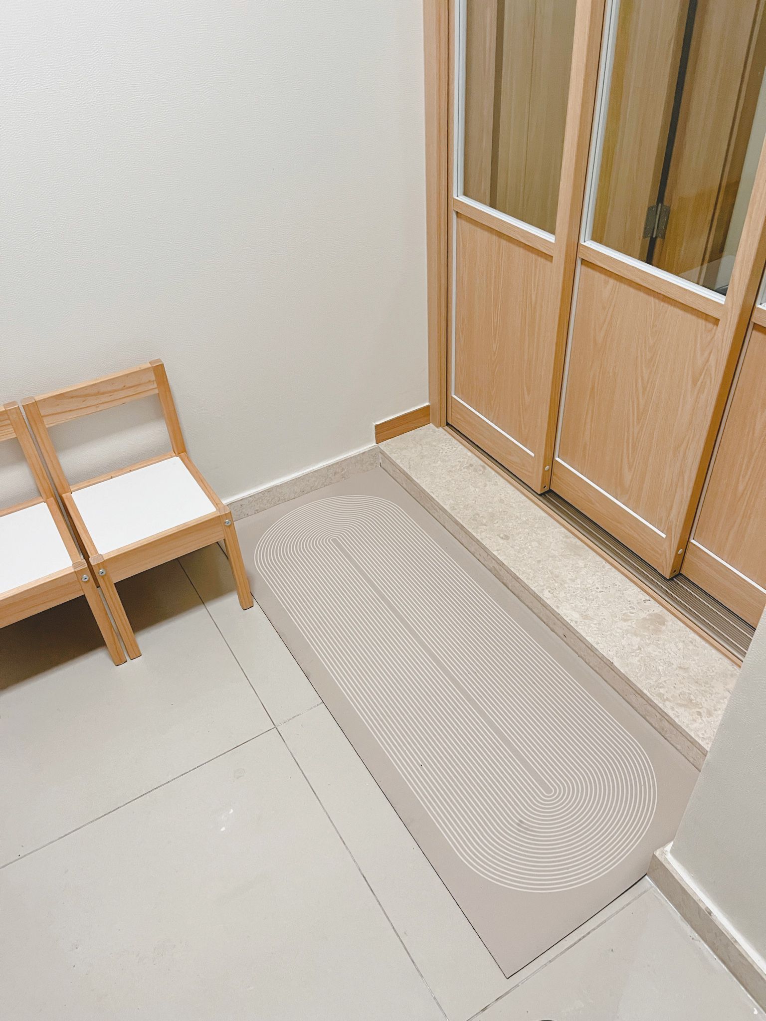 Geometric Washable Diatomite Kitchen Mat user photo