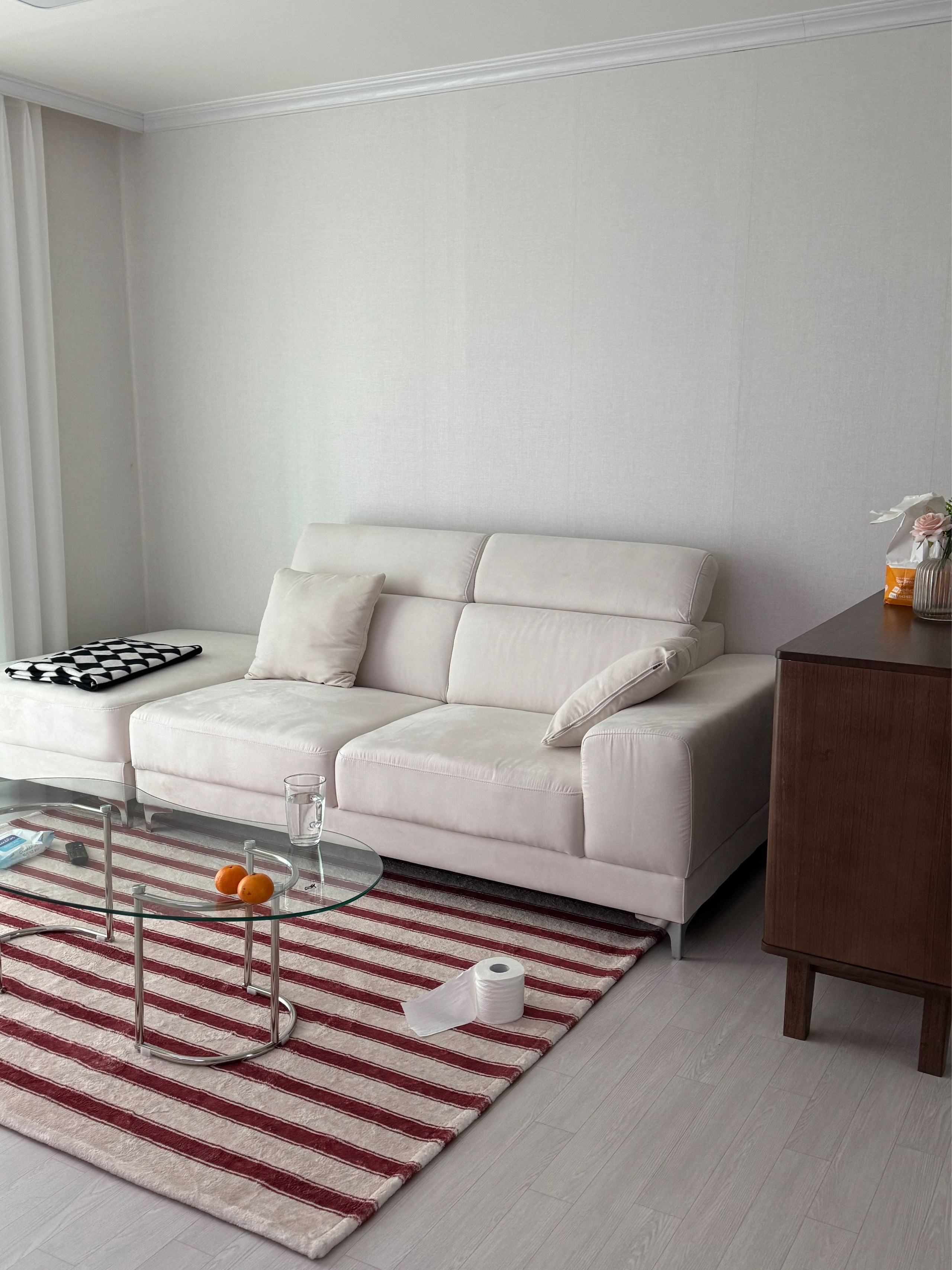 Red Stripe Pattern Rug user photo