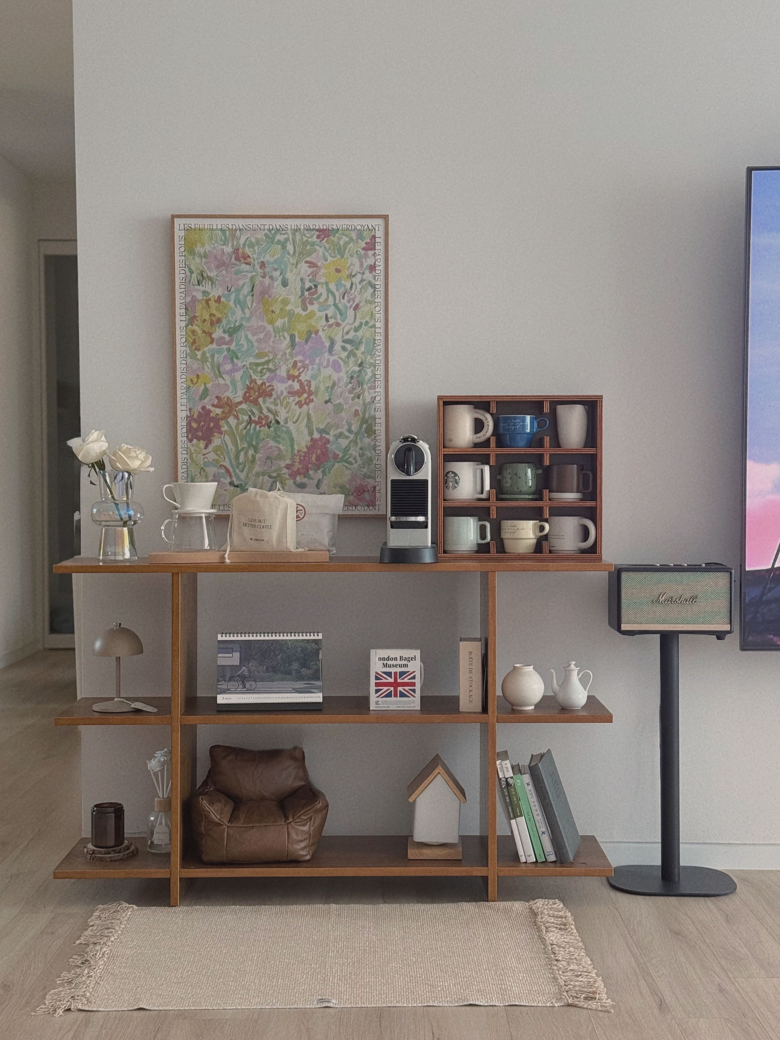 Ogre Vintage Countertop Mug & Cup Storage Cabinet user photo