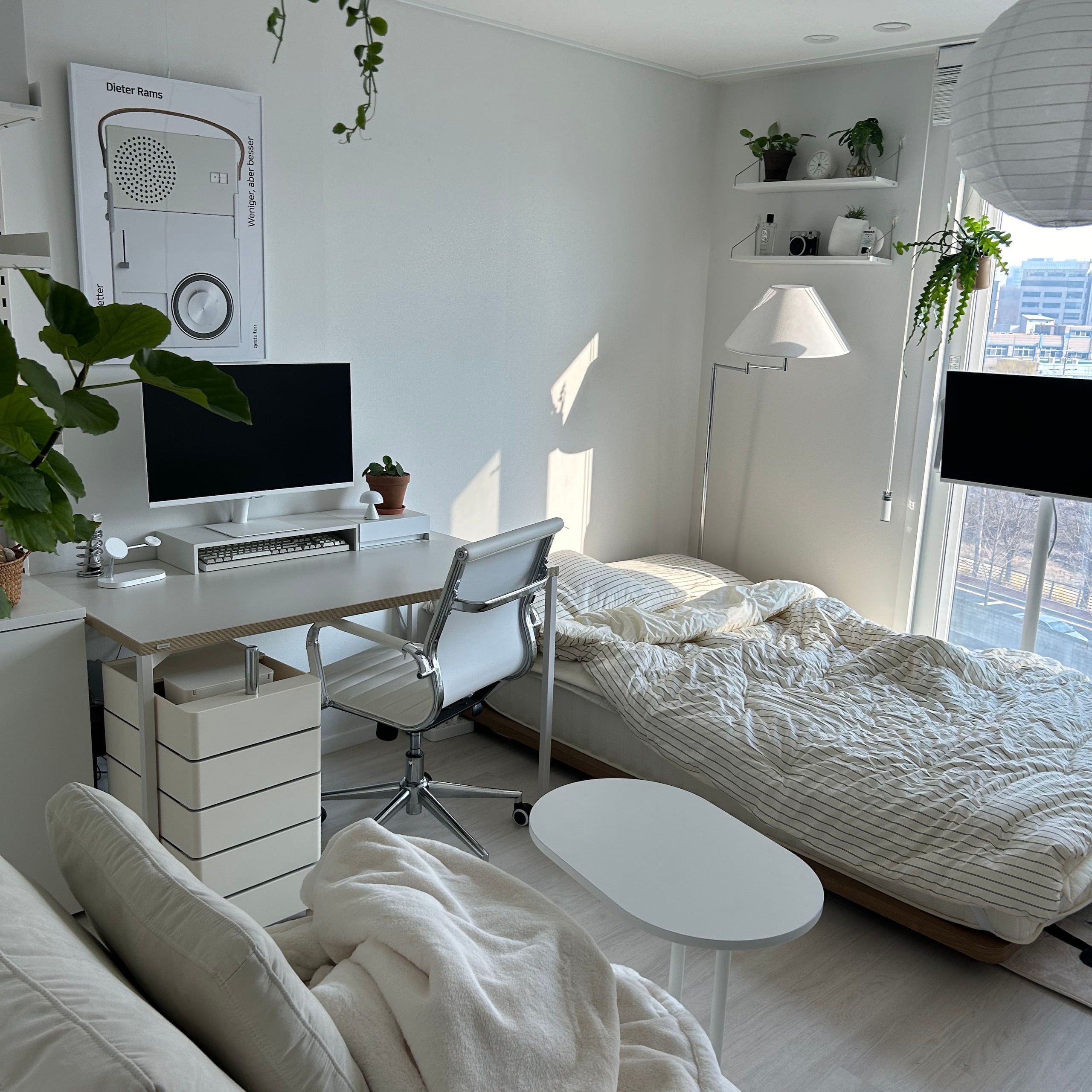 5-Tier Rotating Storage Trolley user photo