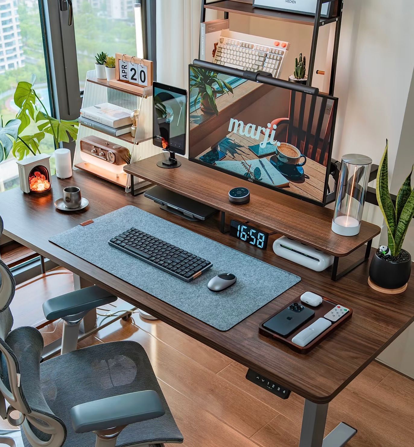 Walnut Wood Glass Tray user photo