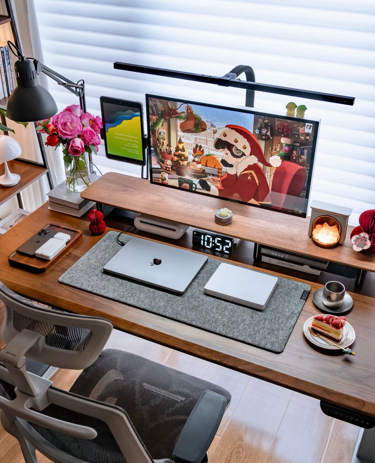 Walnut Wood Glass Tray user photo
