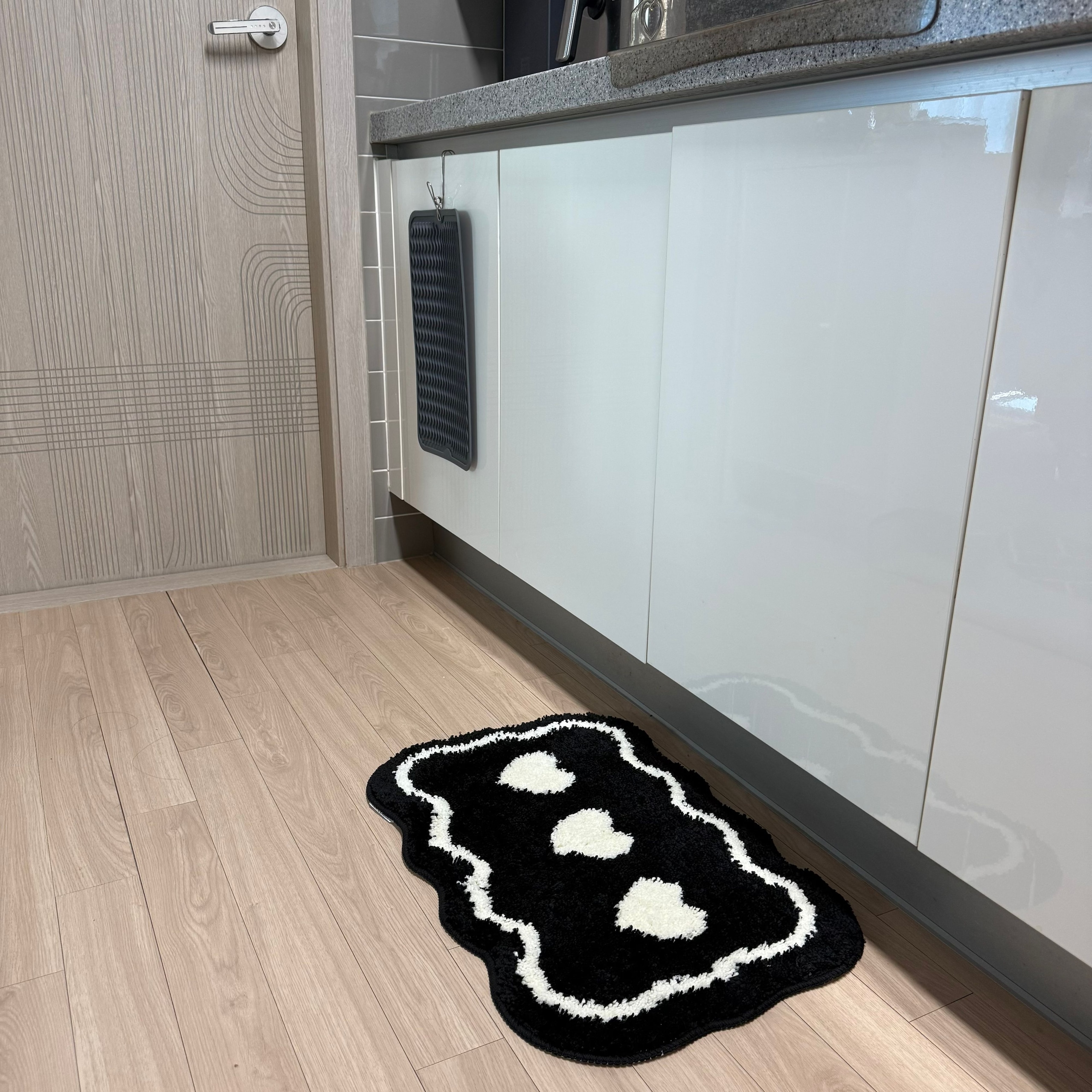 Cream Crush Heart Rug user photo