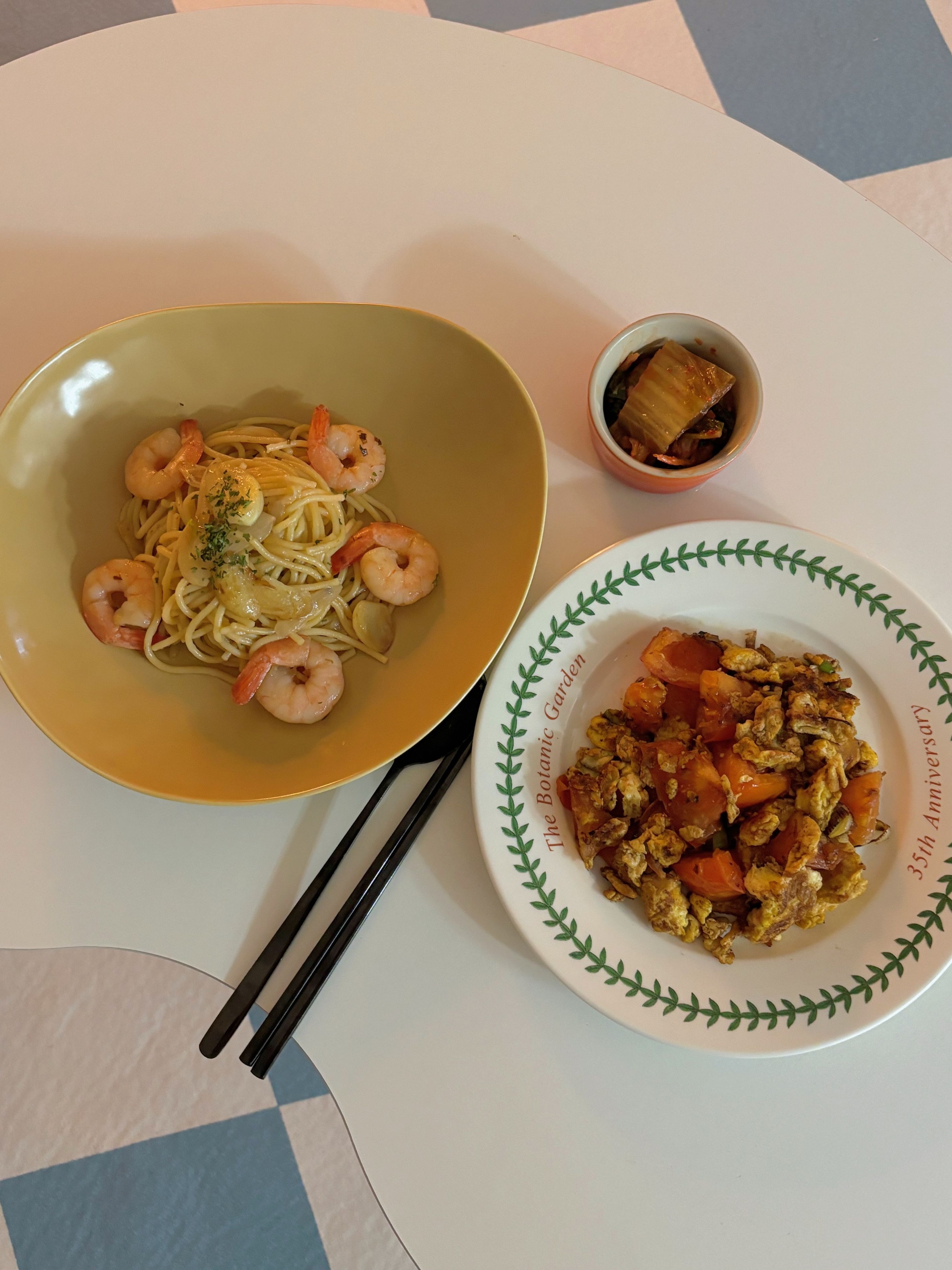 Neoul Dinnerware Set for 2 (10-Piece) user photo