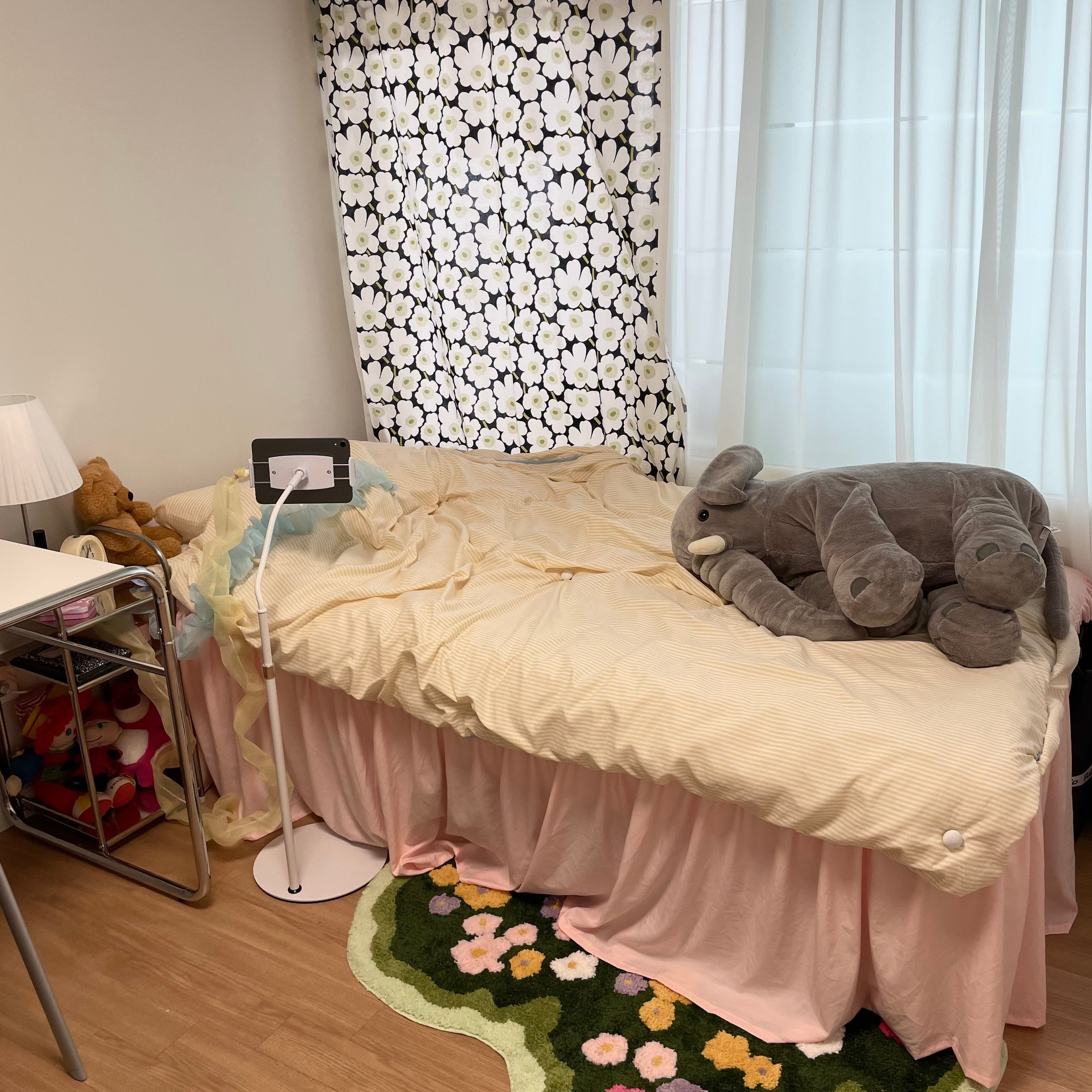 Flower Garden Tufted Rug user photo