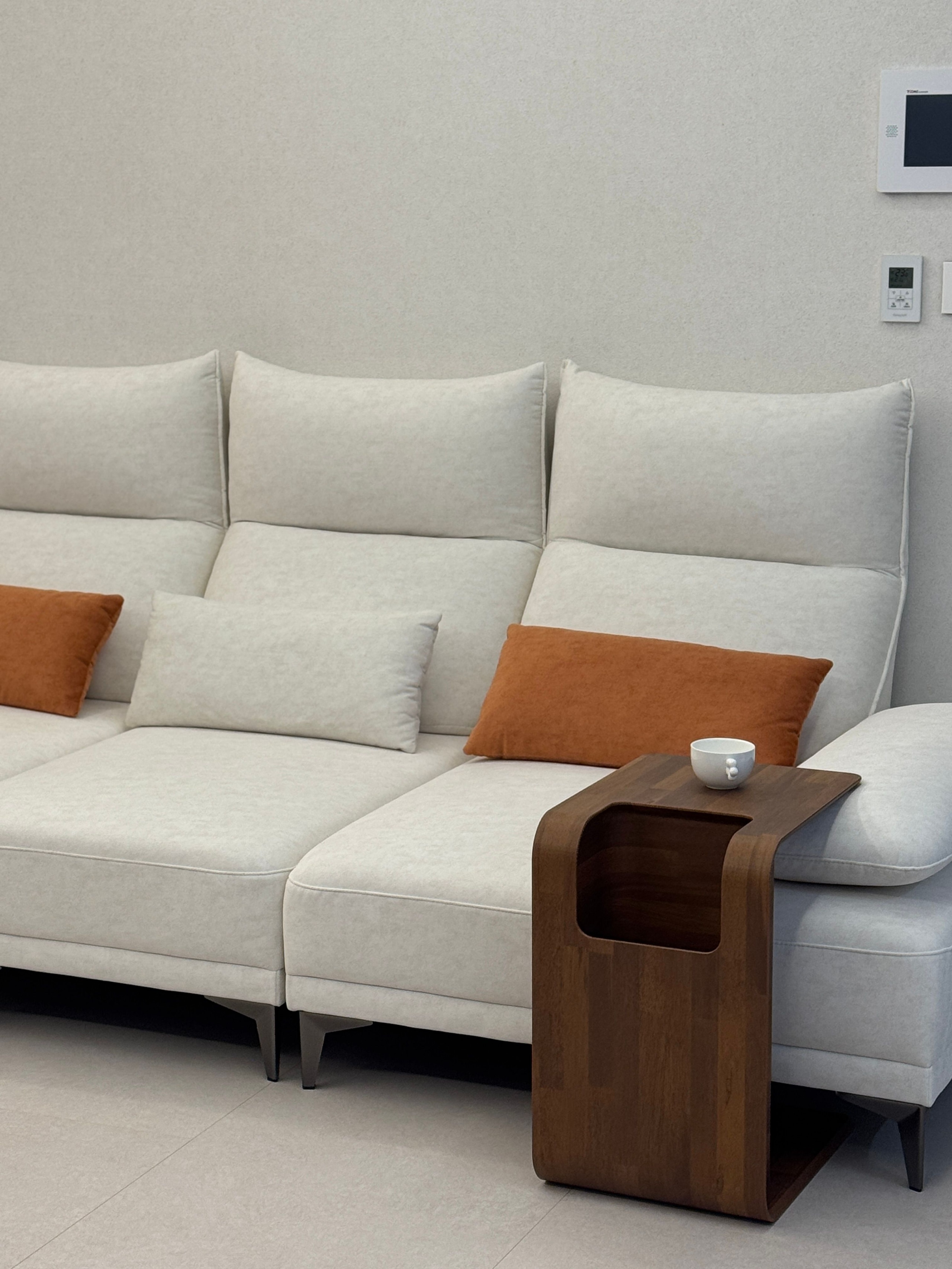 Multi-Use Curved Side Table user photo