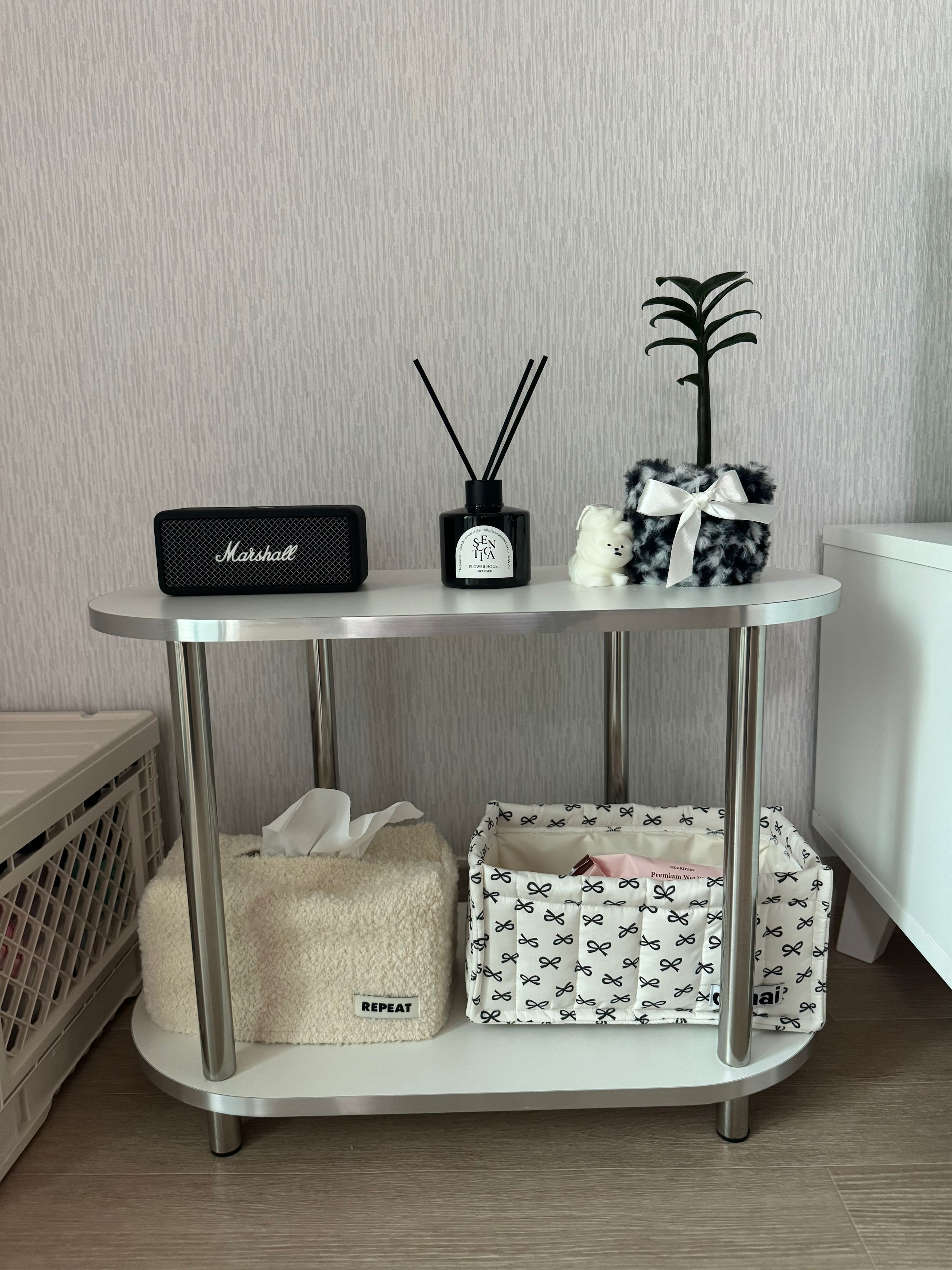 Bling Modern Modular Display Shelf user photo