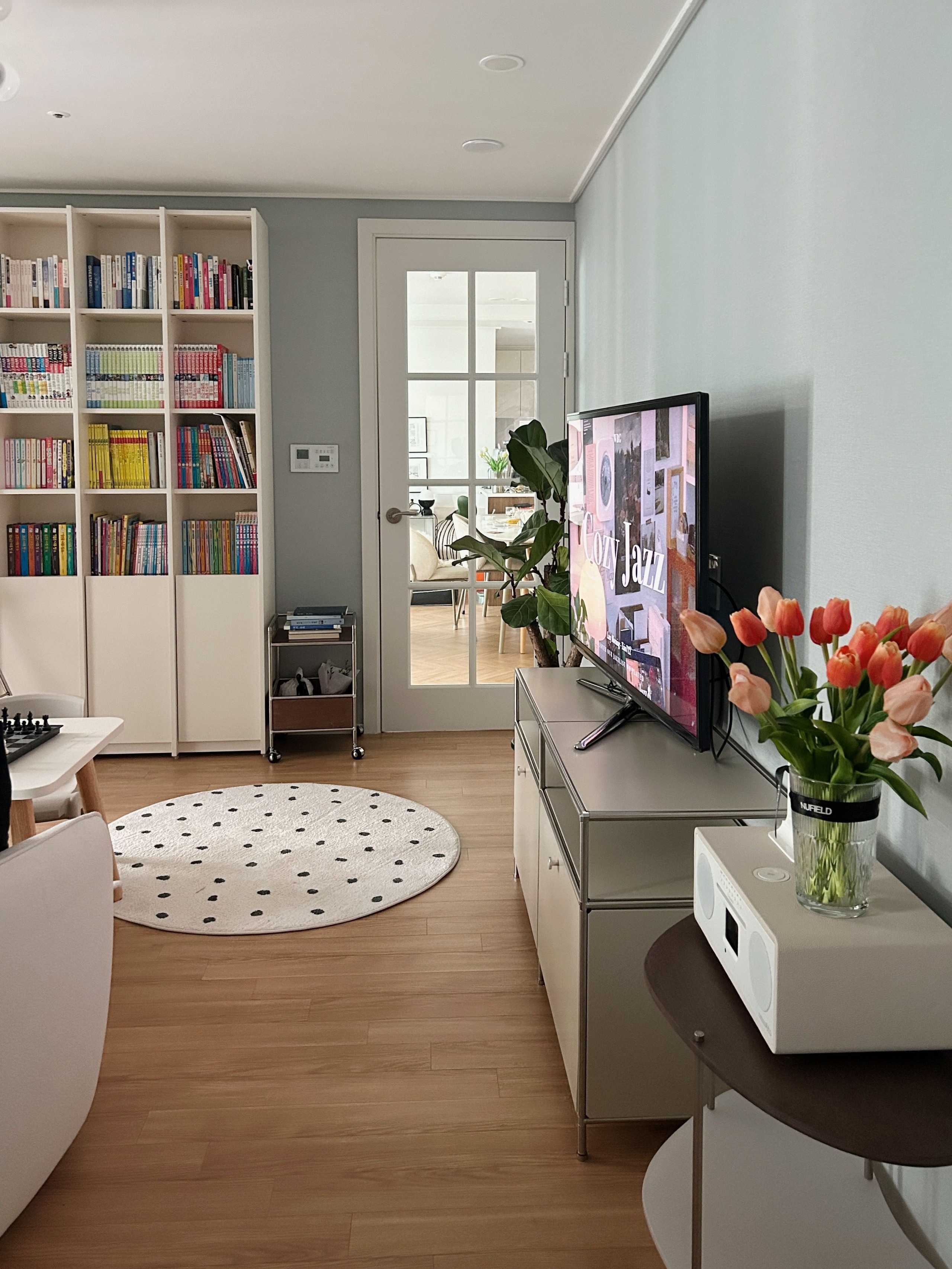 Wood & Steel Rolling Side Table user photo