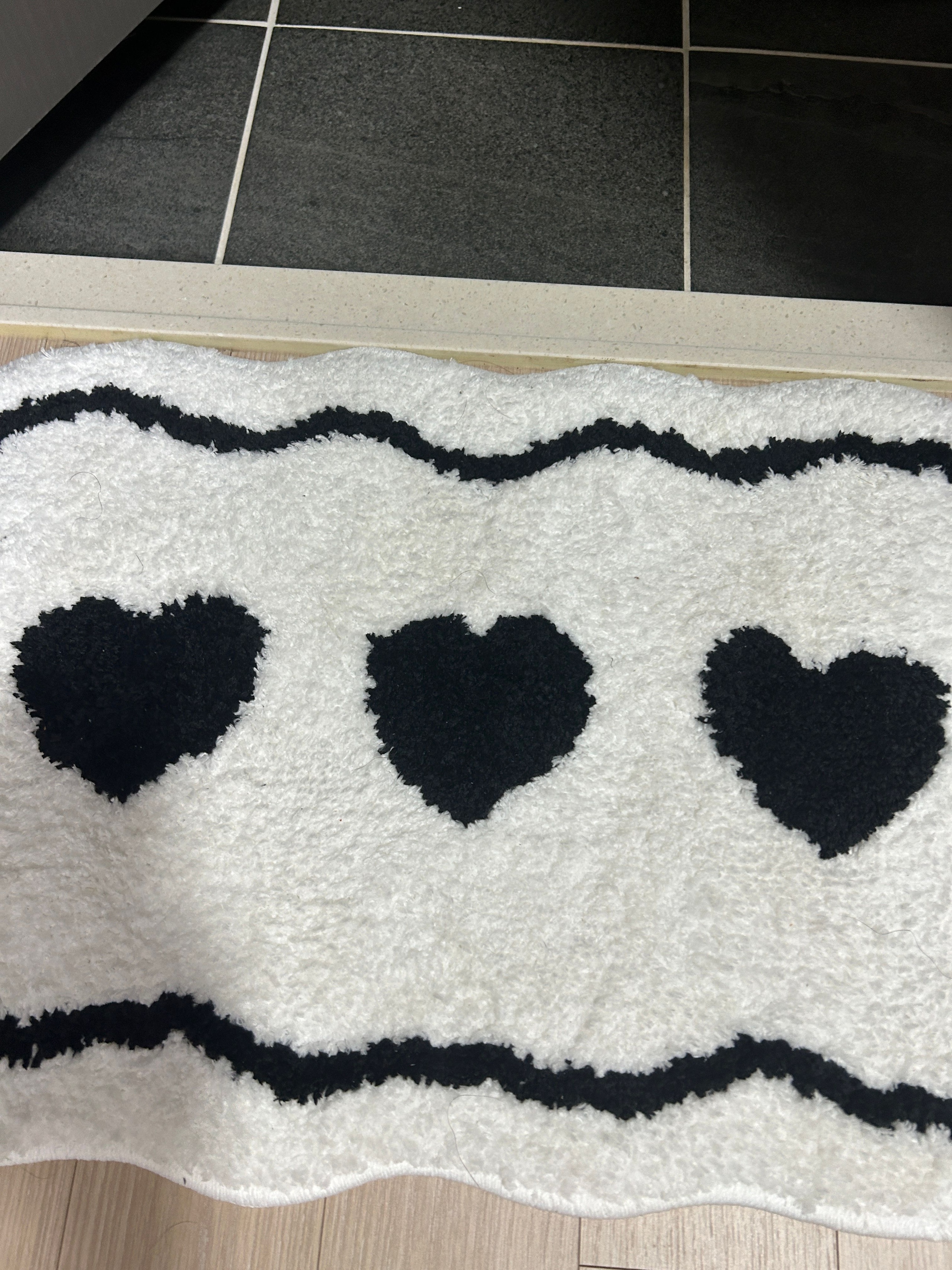Cream Crush Heart Rug user photo