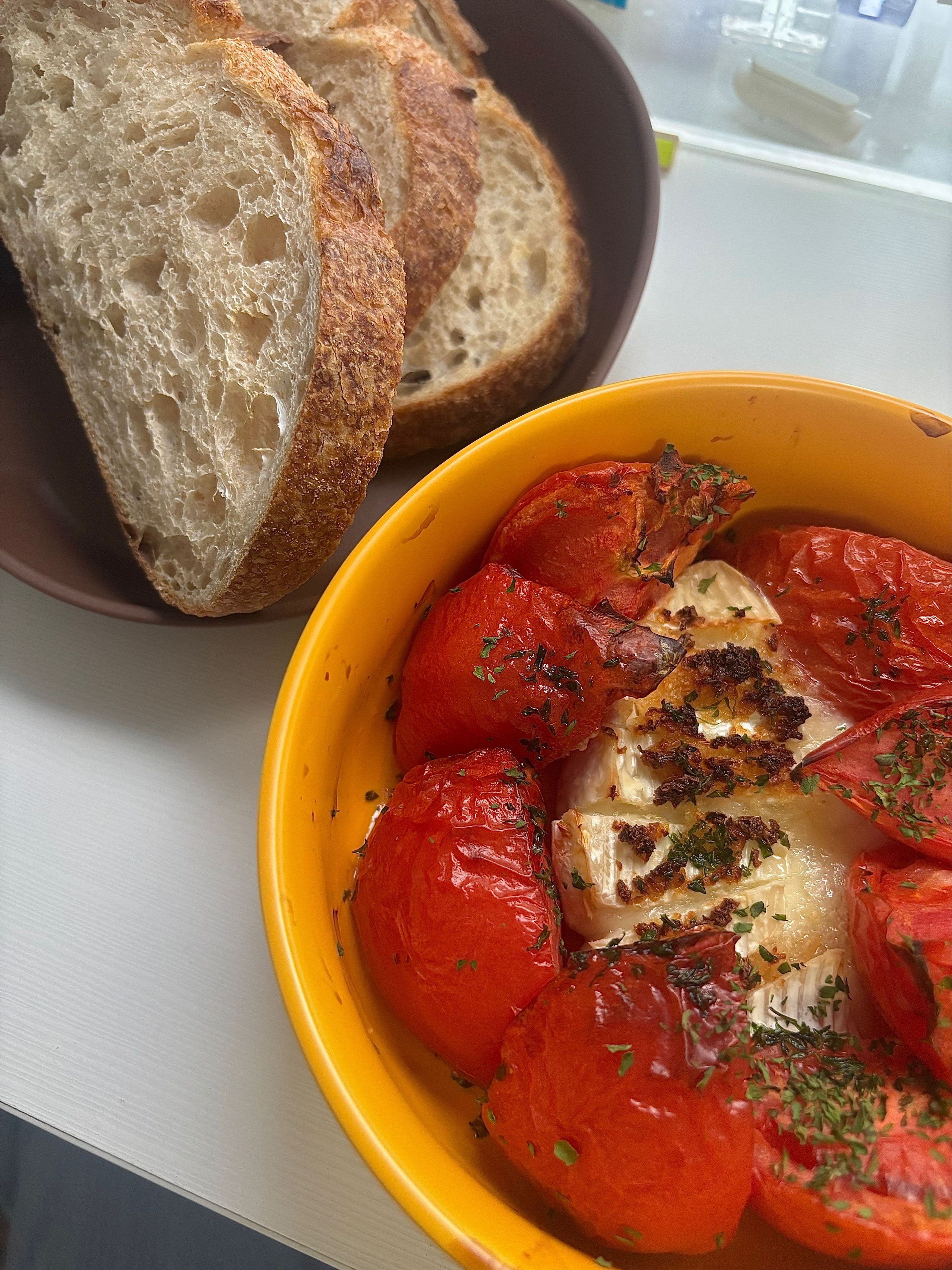 Easy-Grab Serving Bowl user photo