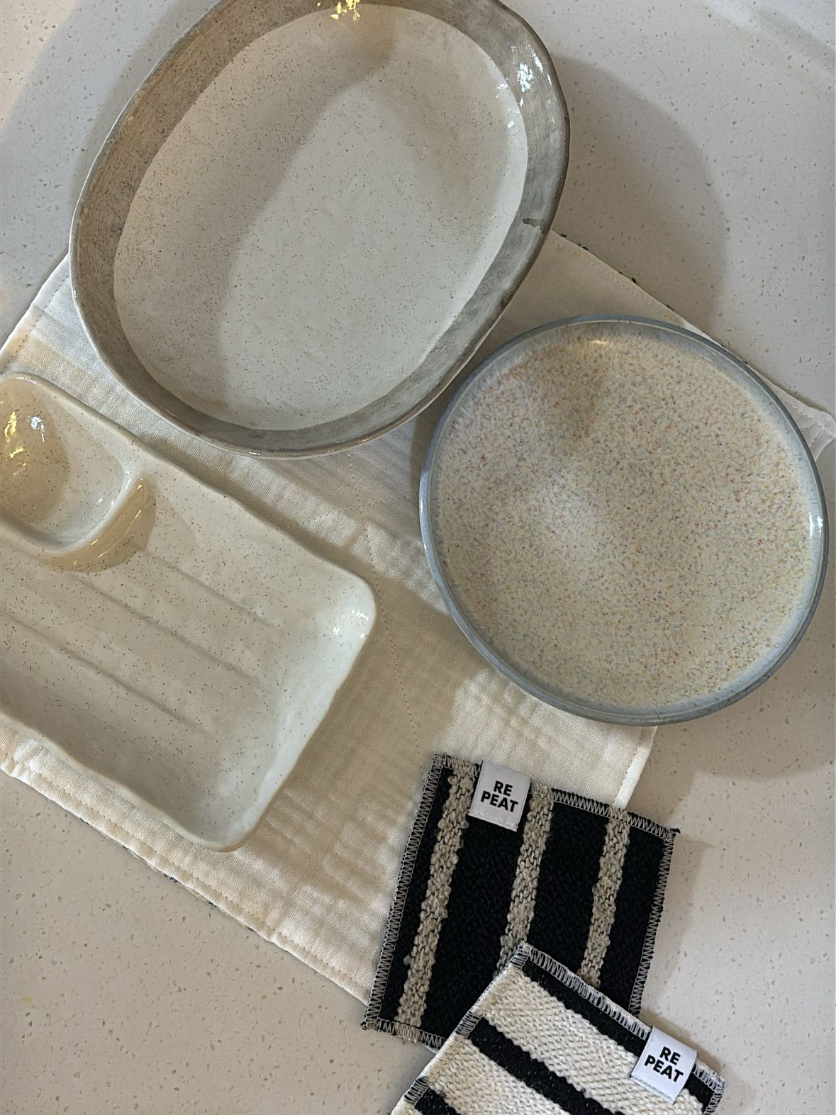 Oatmeal Glaze Divided Plate user photo