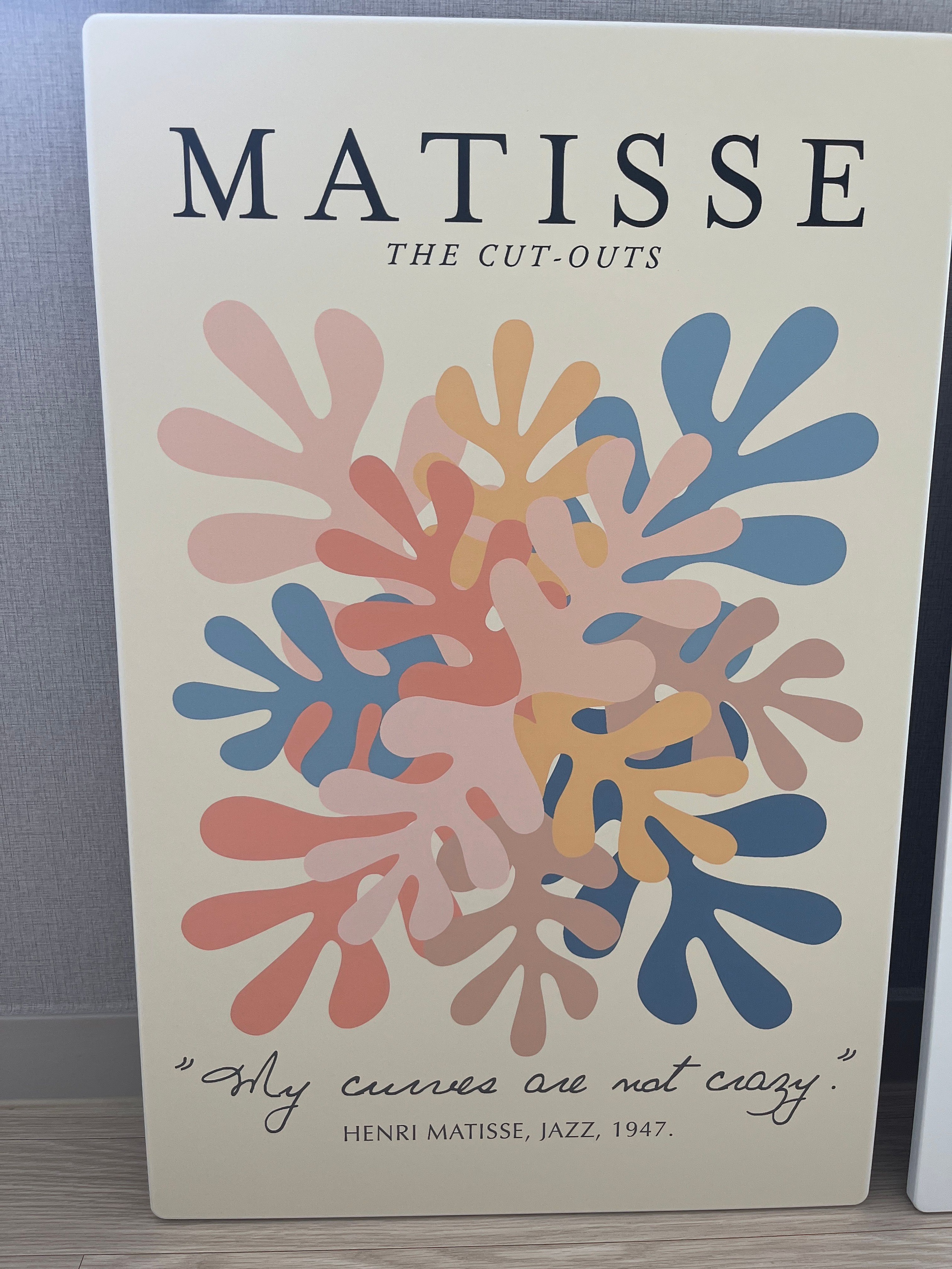 Foldable Henri Matisse Frame Table user photo