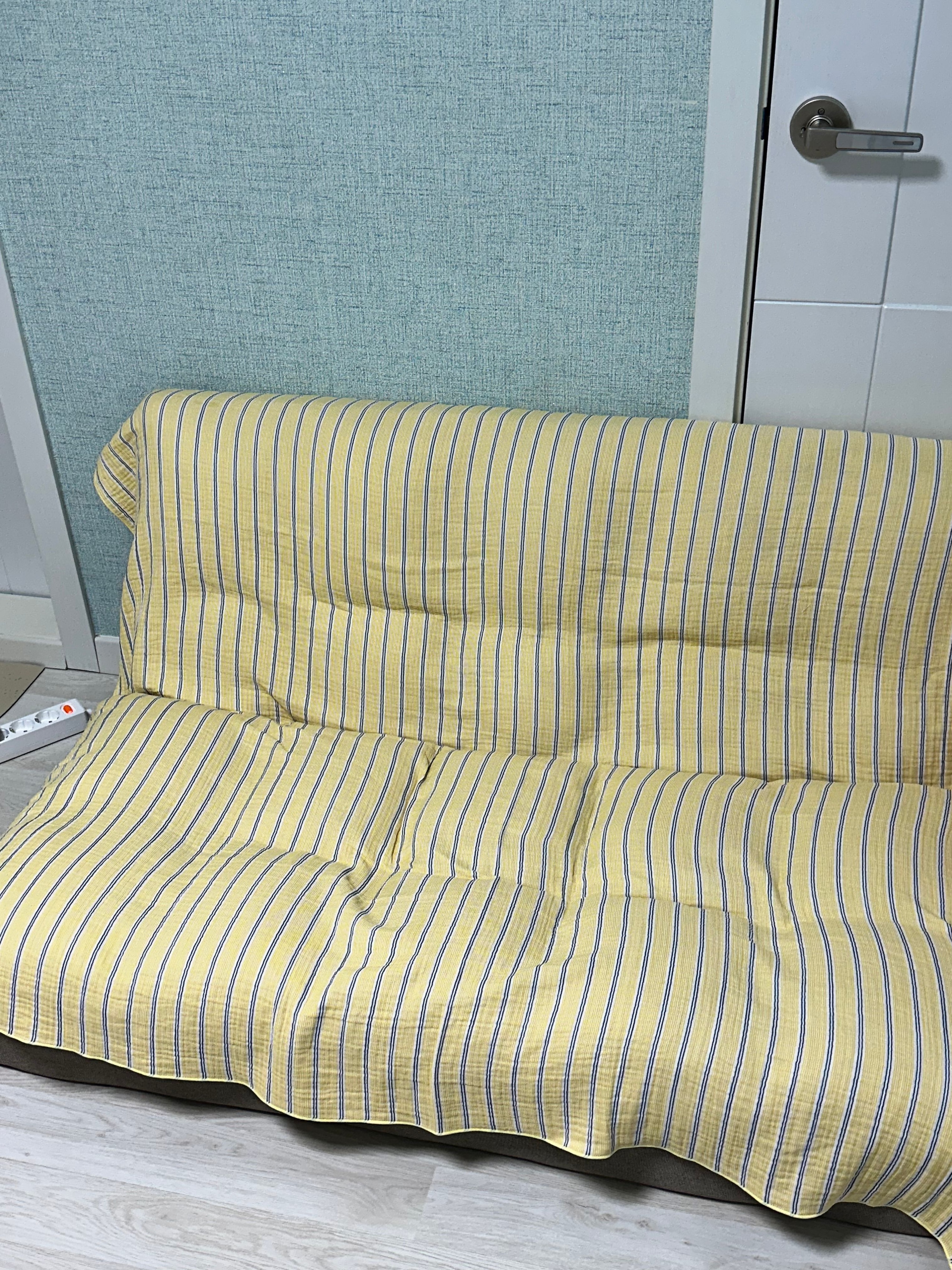Stripe Triple-Layer Gauze Blanket user photo