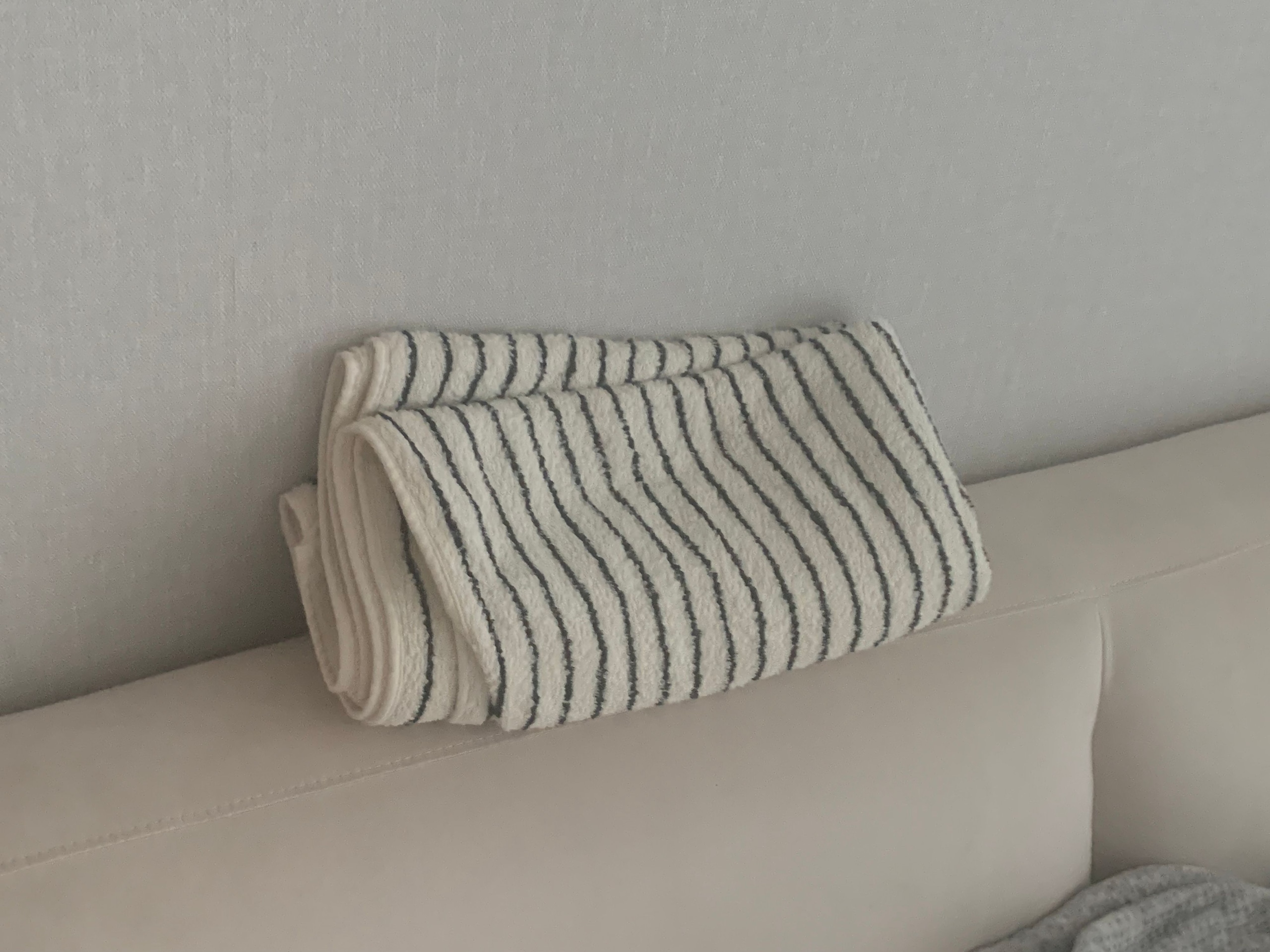 Cotton Modern Stripe Oversized Bath & Beach Towel user photo