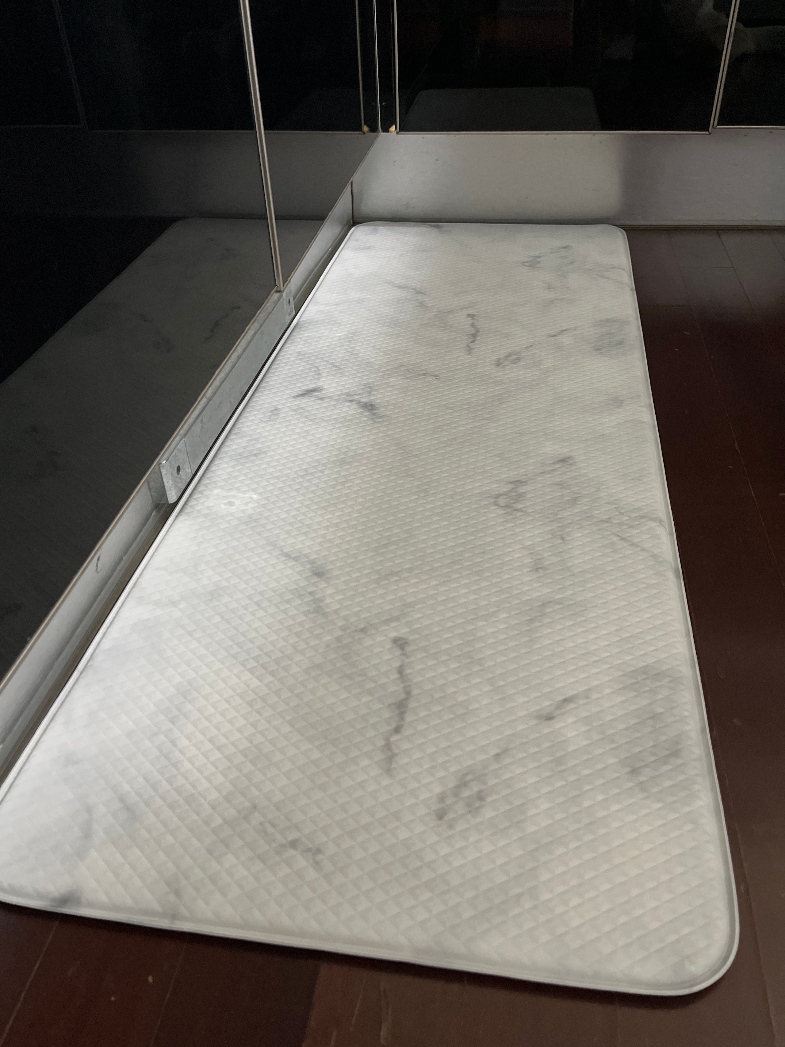Reversible Marble PVC Kitchen Mat user photo