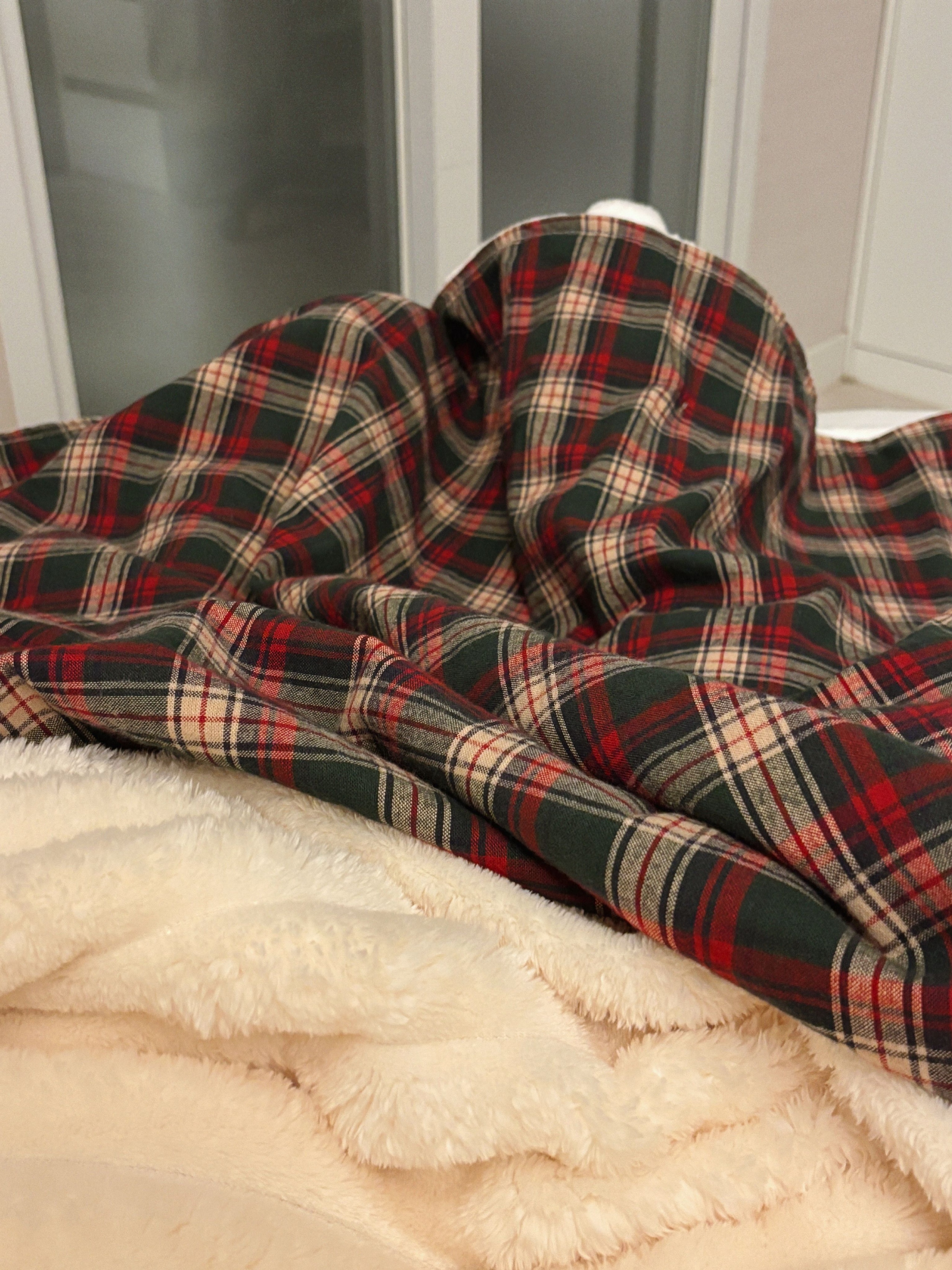 Holiday New York Check Microfiber Blanket user photo