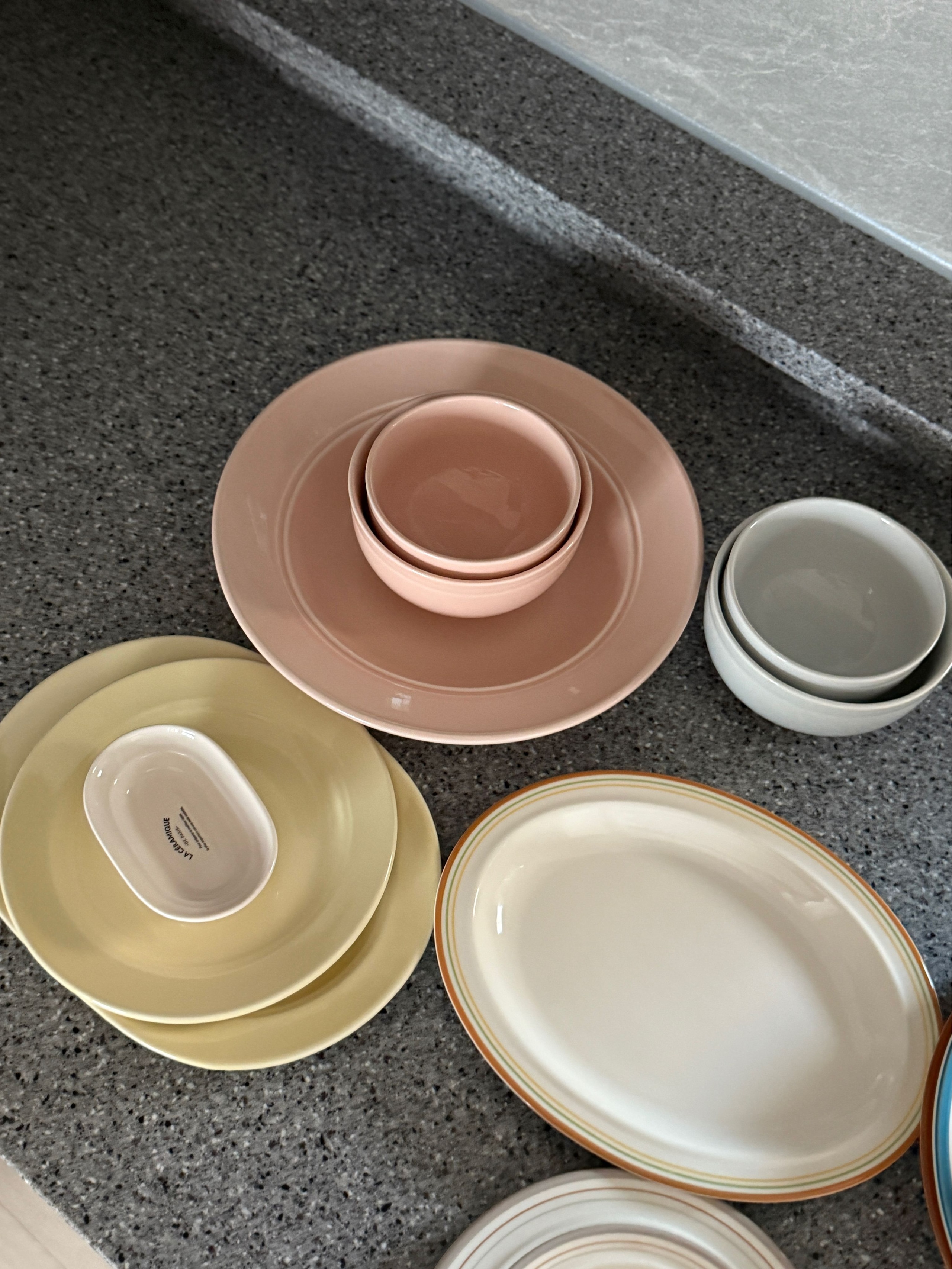 Le Pallet Dinnerware Set for 2 (9-Piece) user photo