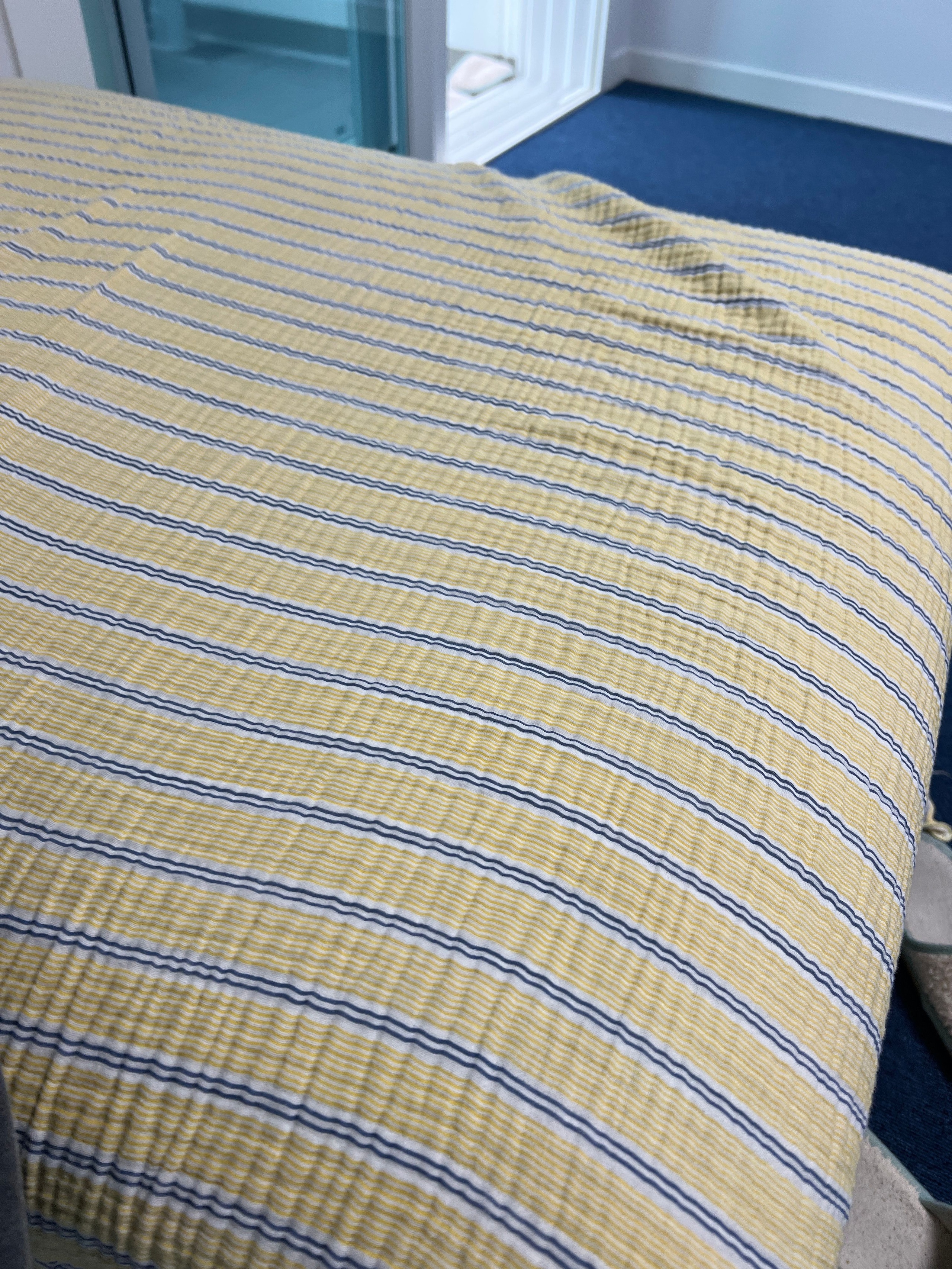 Stripe Triple-Layer Gauze Blanket user photo