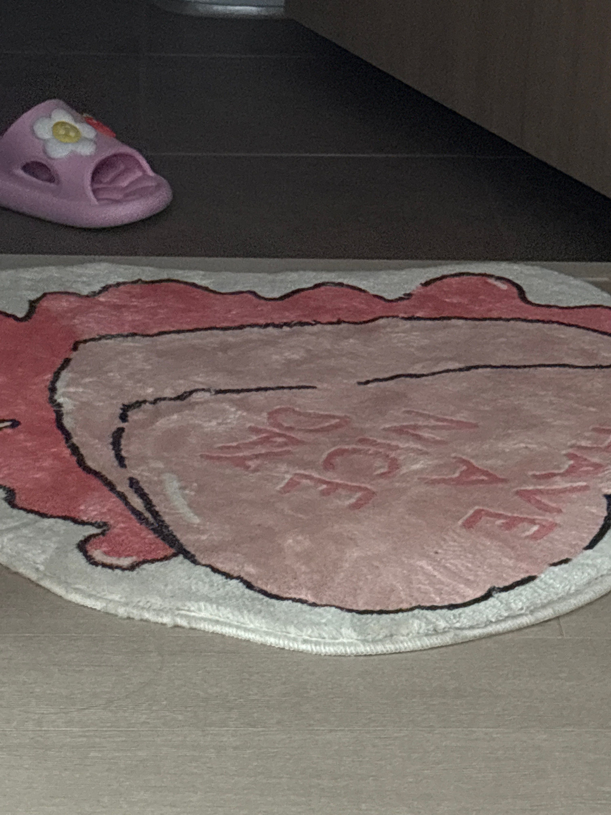Mini Heart Washable Rug user photo