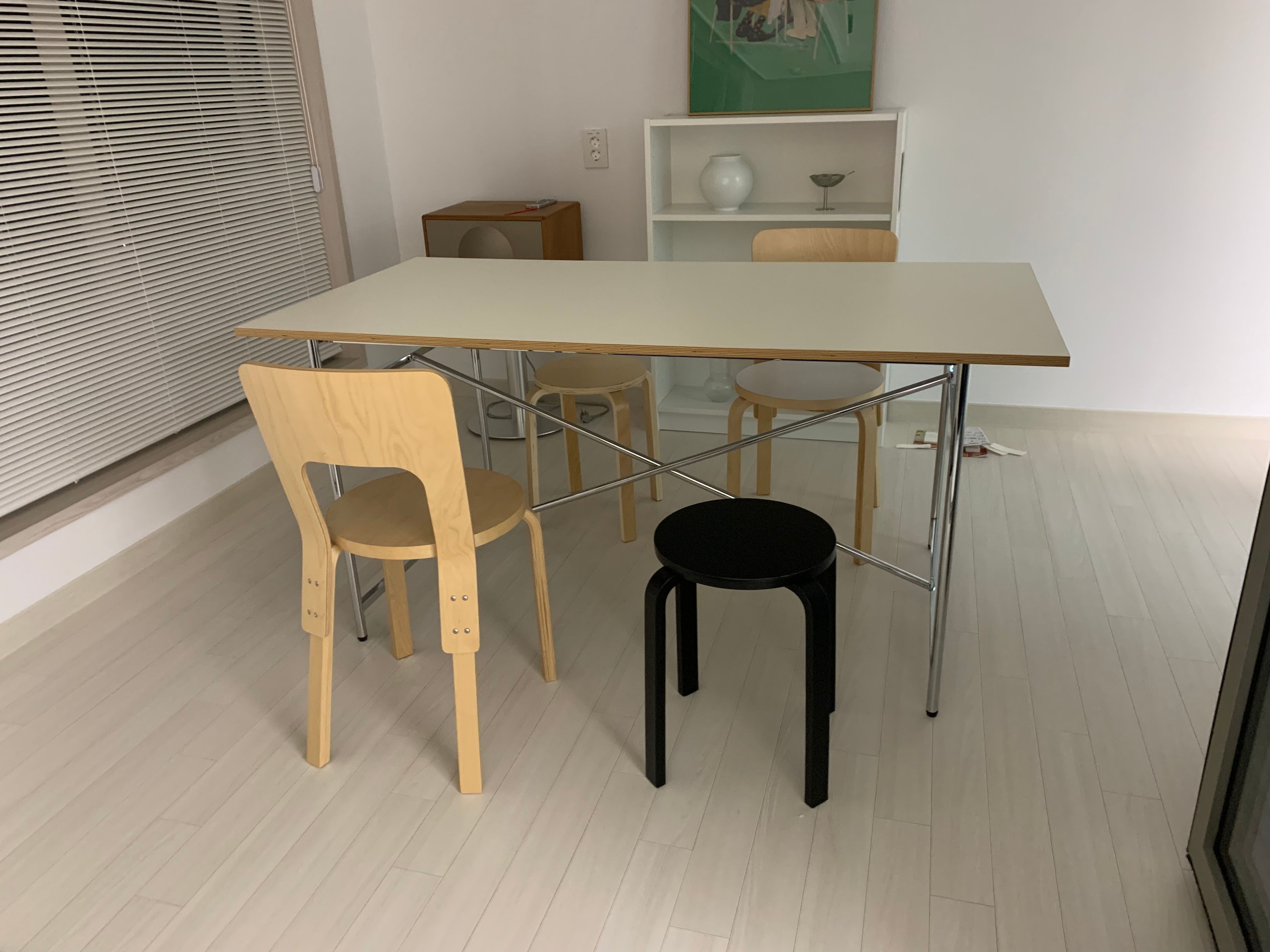 Point Chrome Mid-Century Dining Table user photo