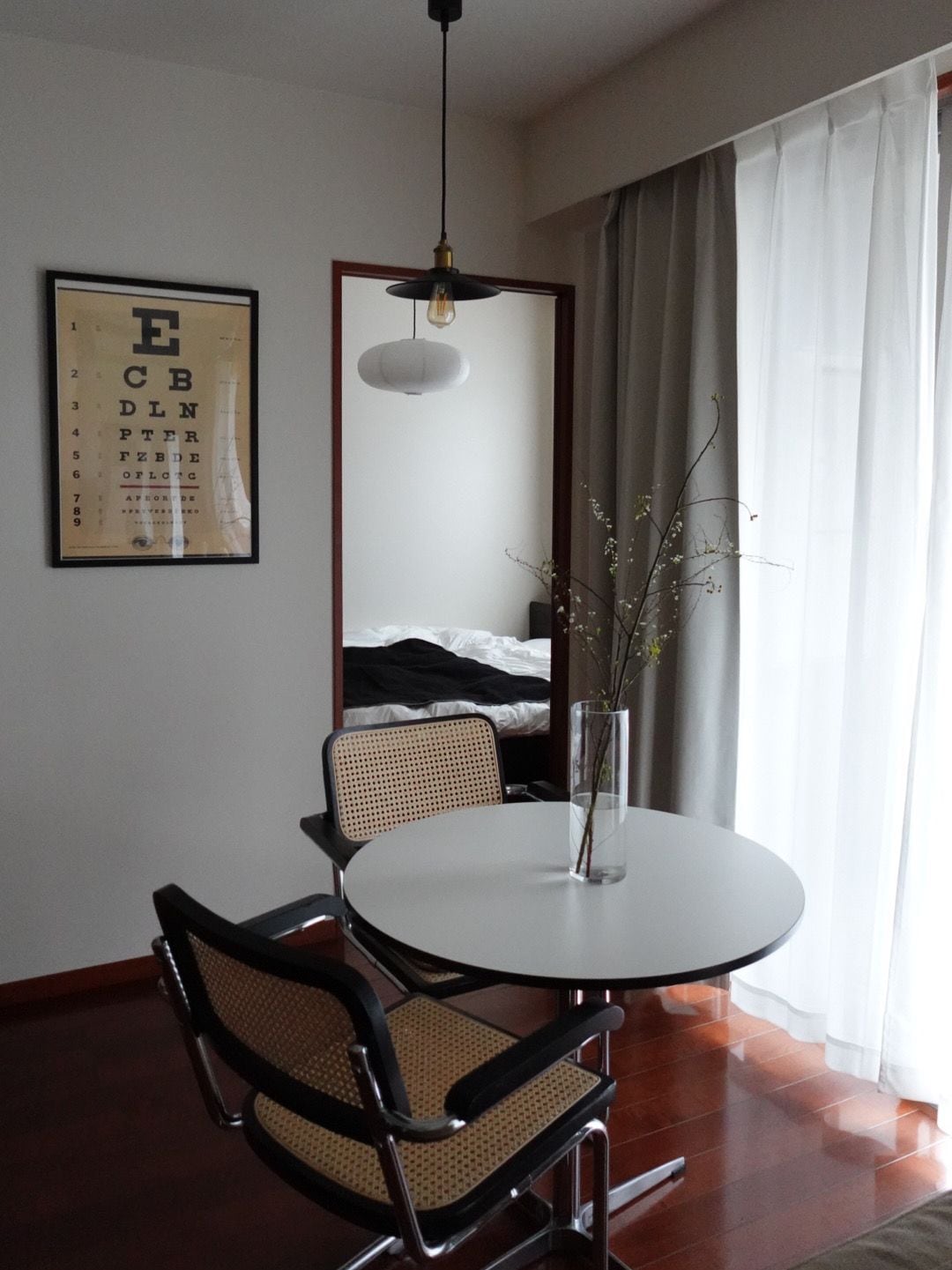 Branchpoint smoo カフェテーブル 円形 | ダイニングテーブル | Ohouse