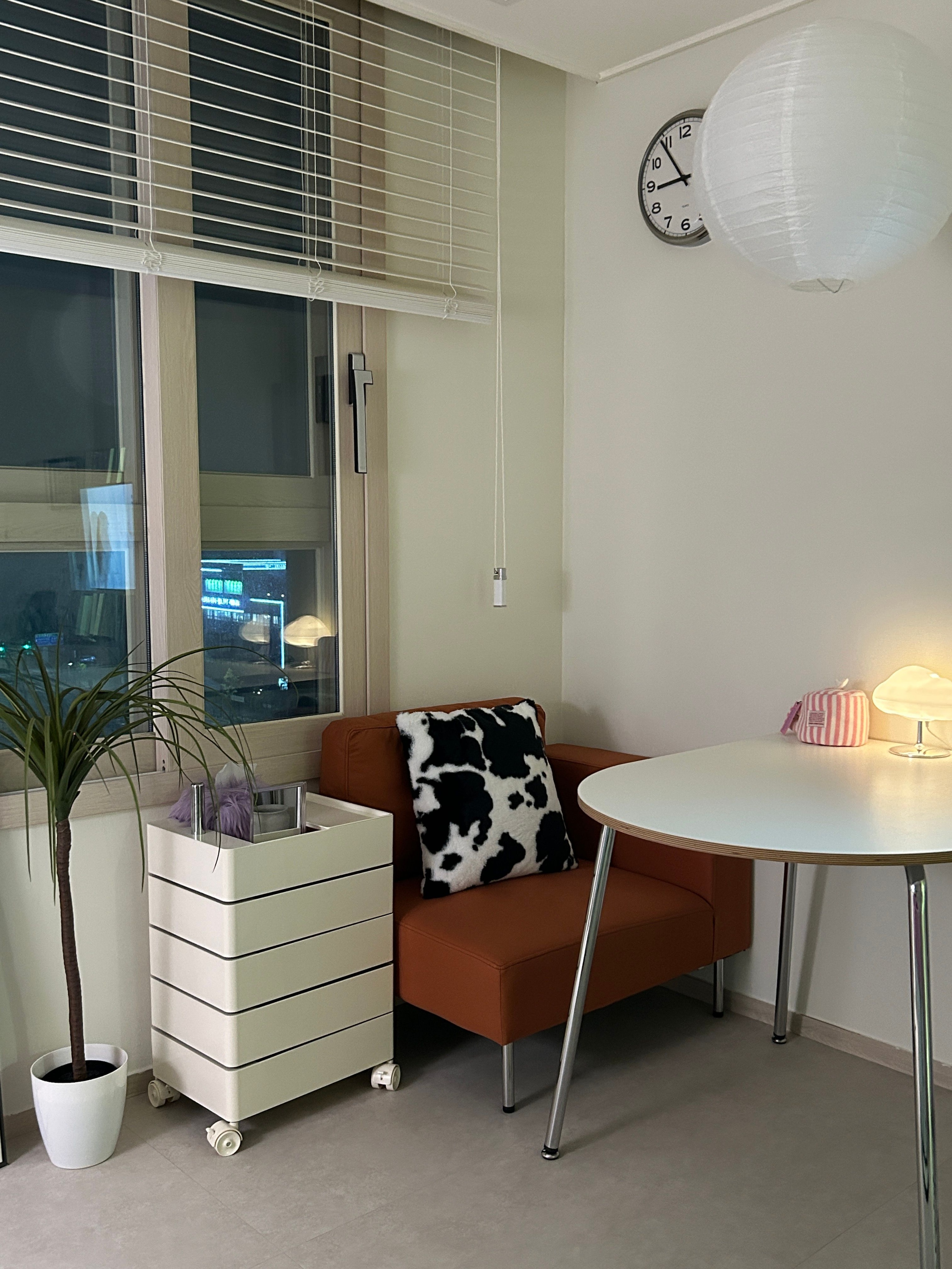 SOFSYS POINT 半楕円 ダイニングテーブル［2サイズ］ ホワイト 加工