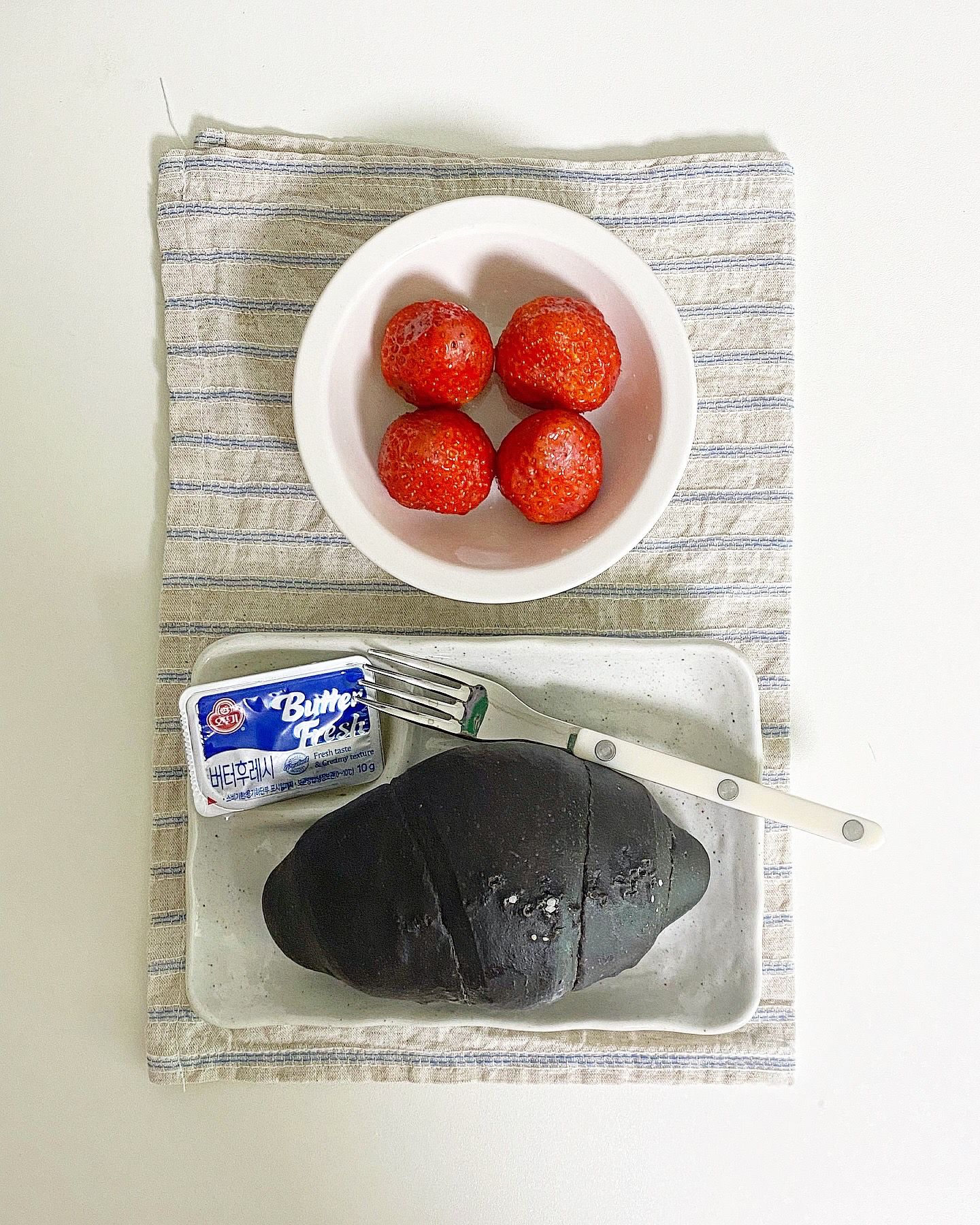 Oatmeal Glaze Divided Plate user photo