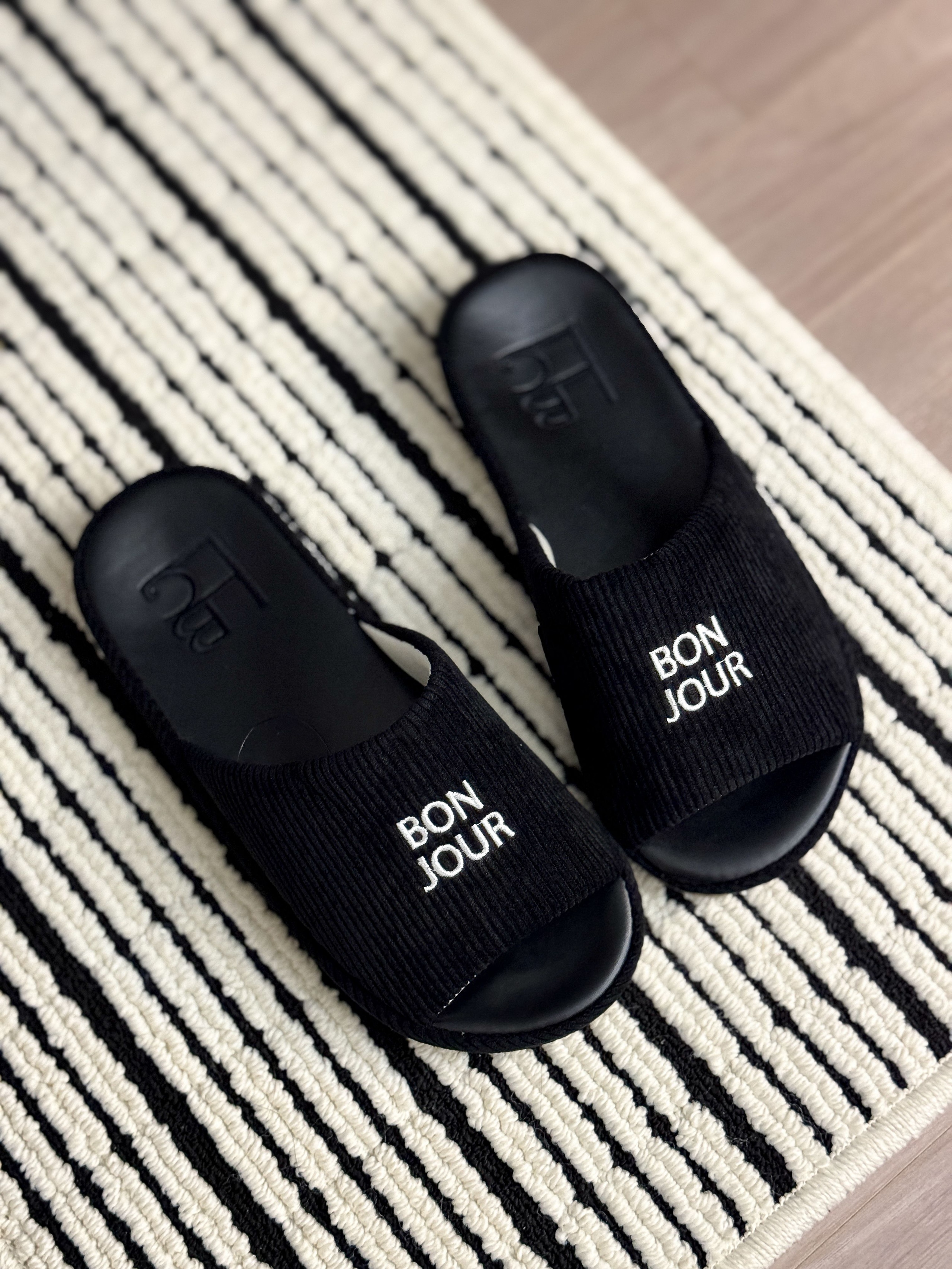 Loop Stripe Mat user photo