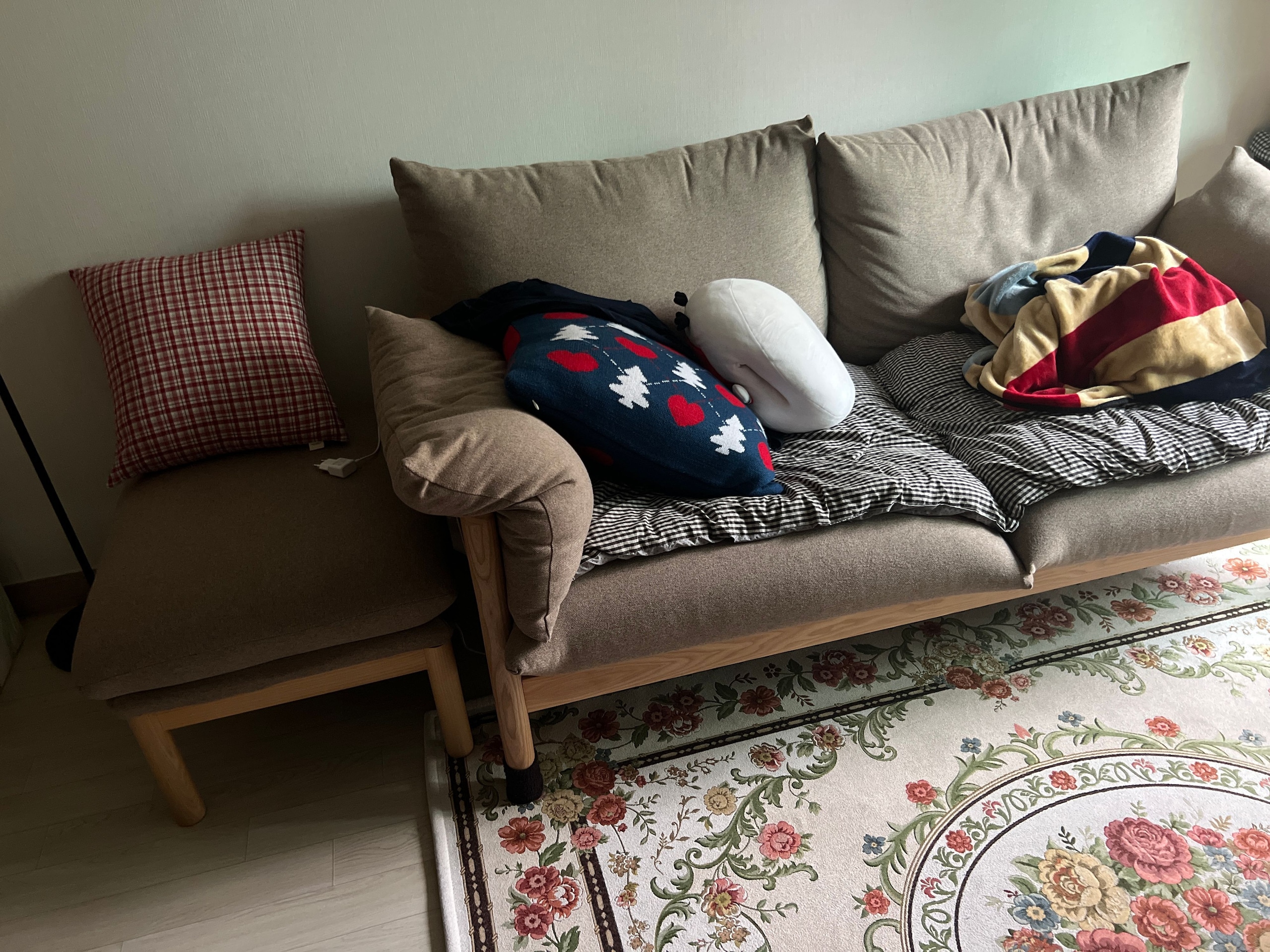 Christmas Knit Cushion with Insert (2 Styles) user photo