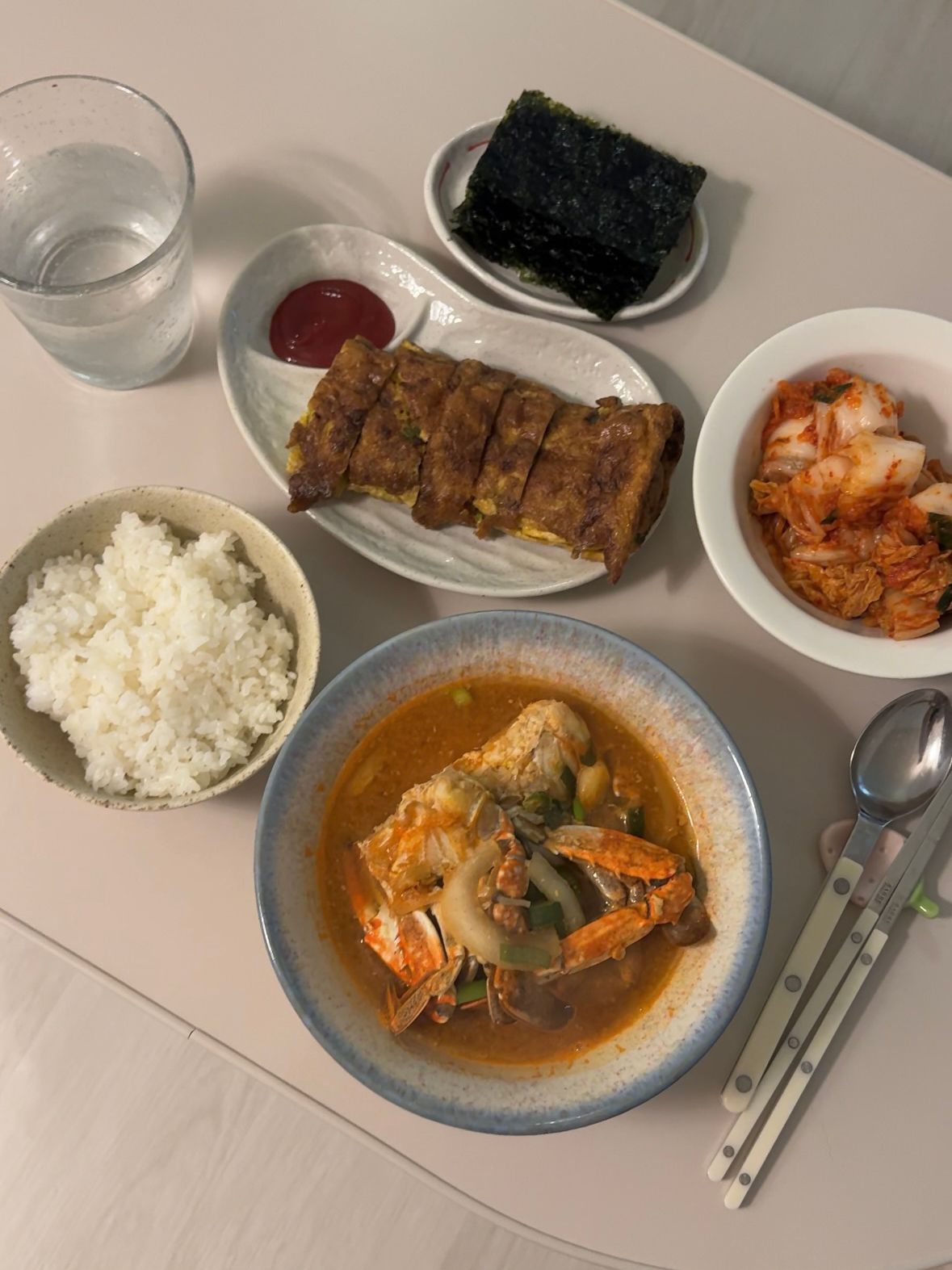 Peanut Shaped Divided Sushi Plate user photo