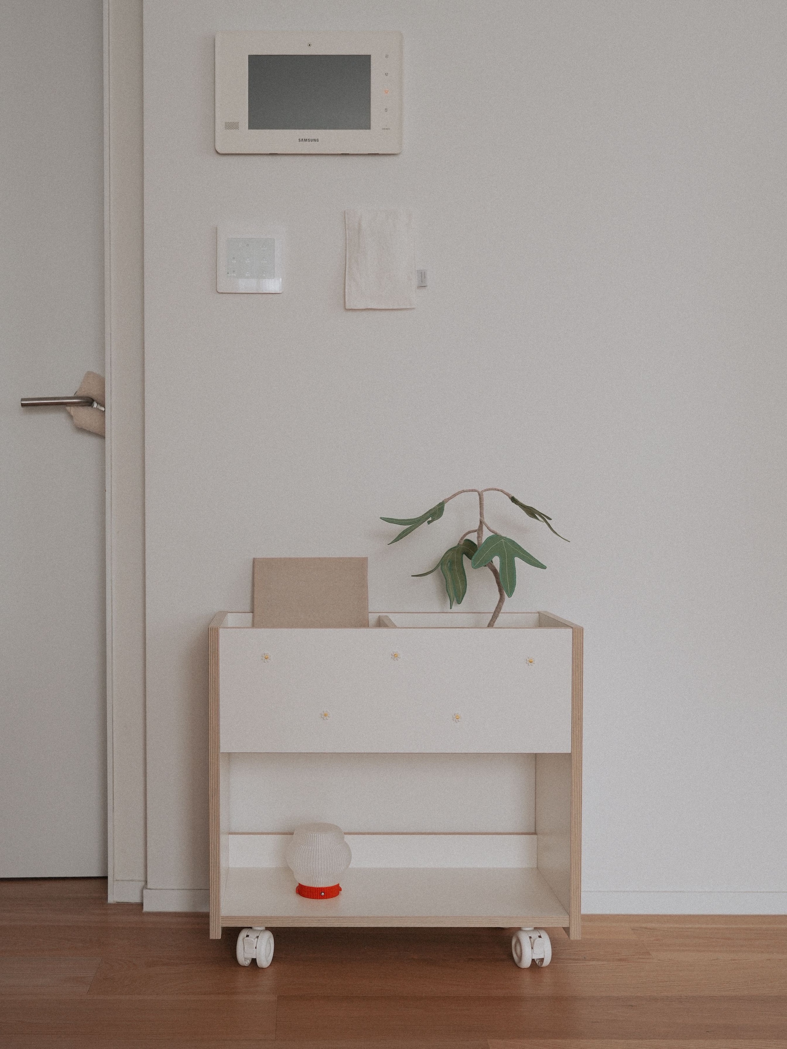 Honey Pot Table Lamp user photo