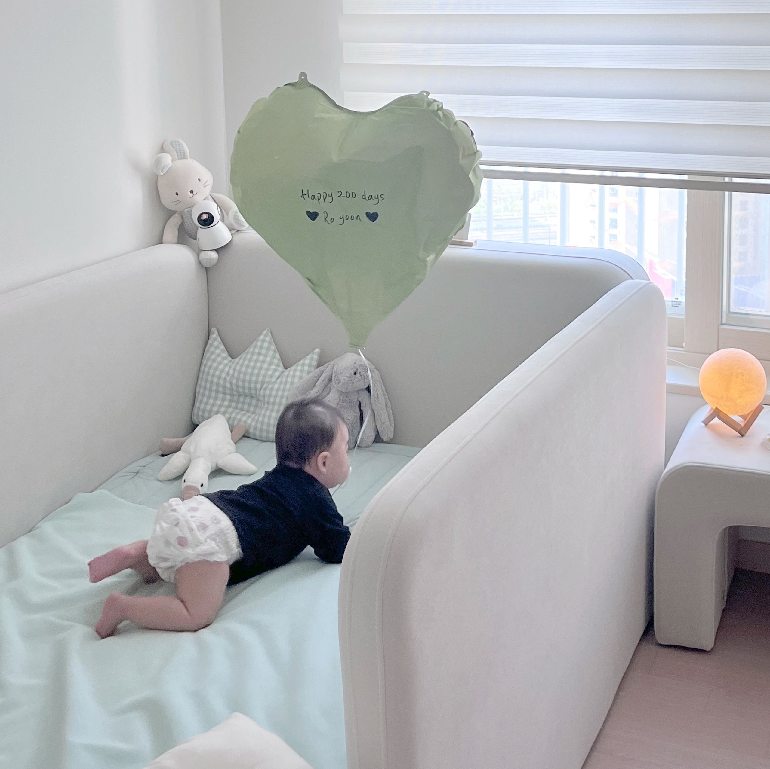 Moon Table Lamp user photo