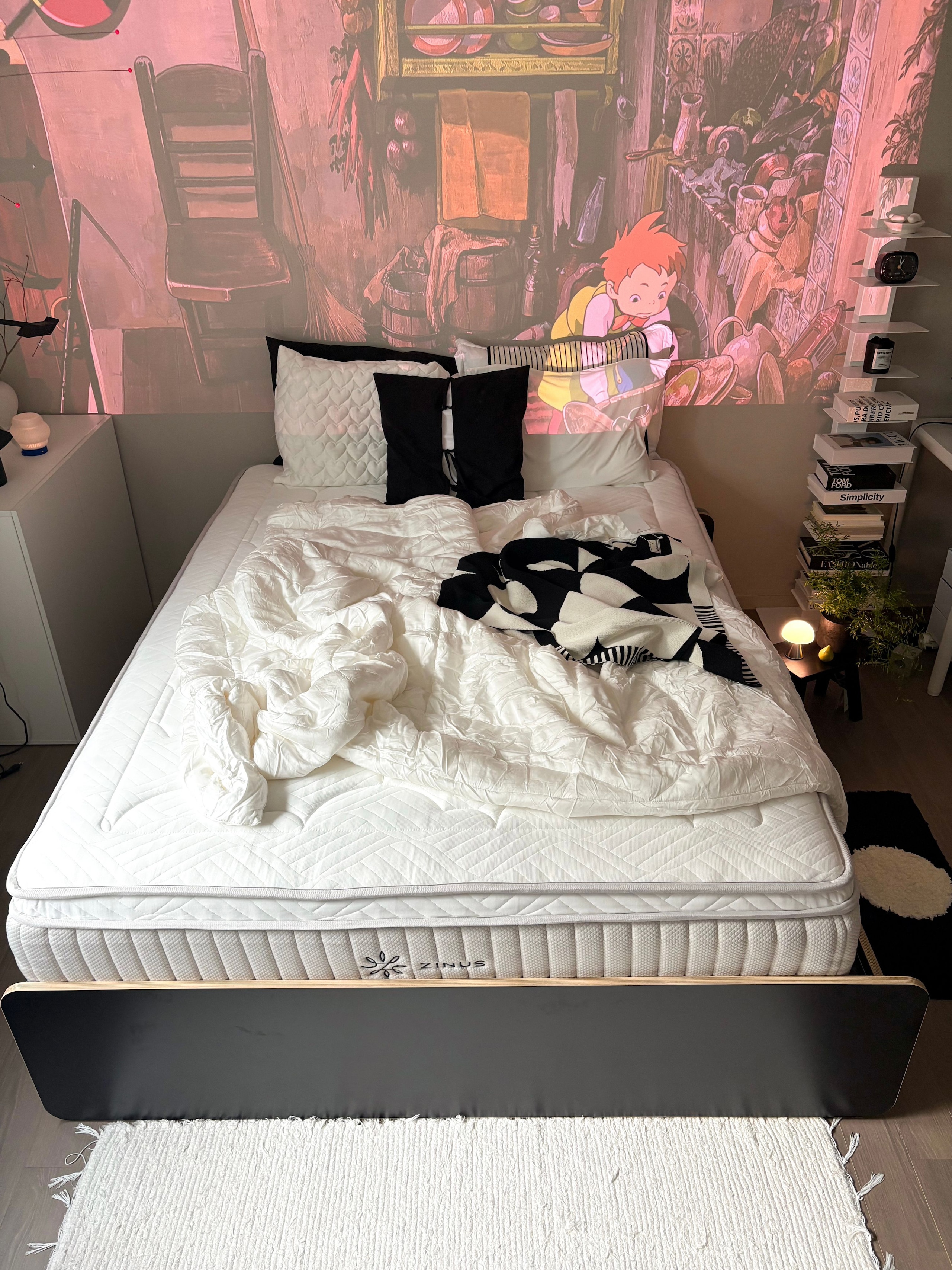 Honey Pot Table Lamp user photo