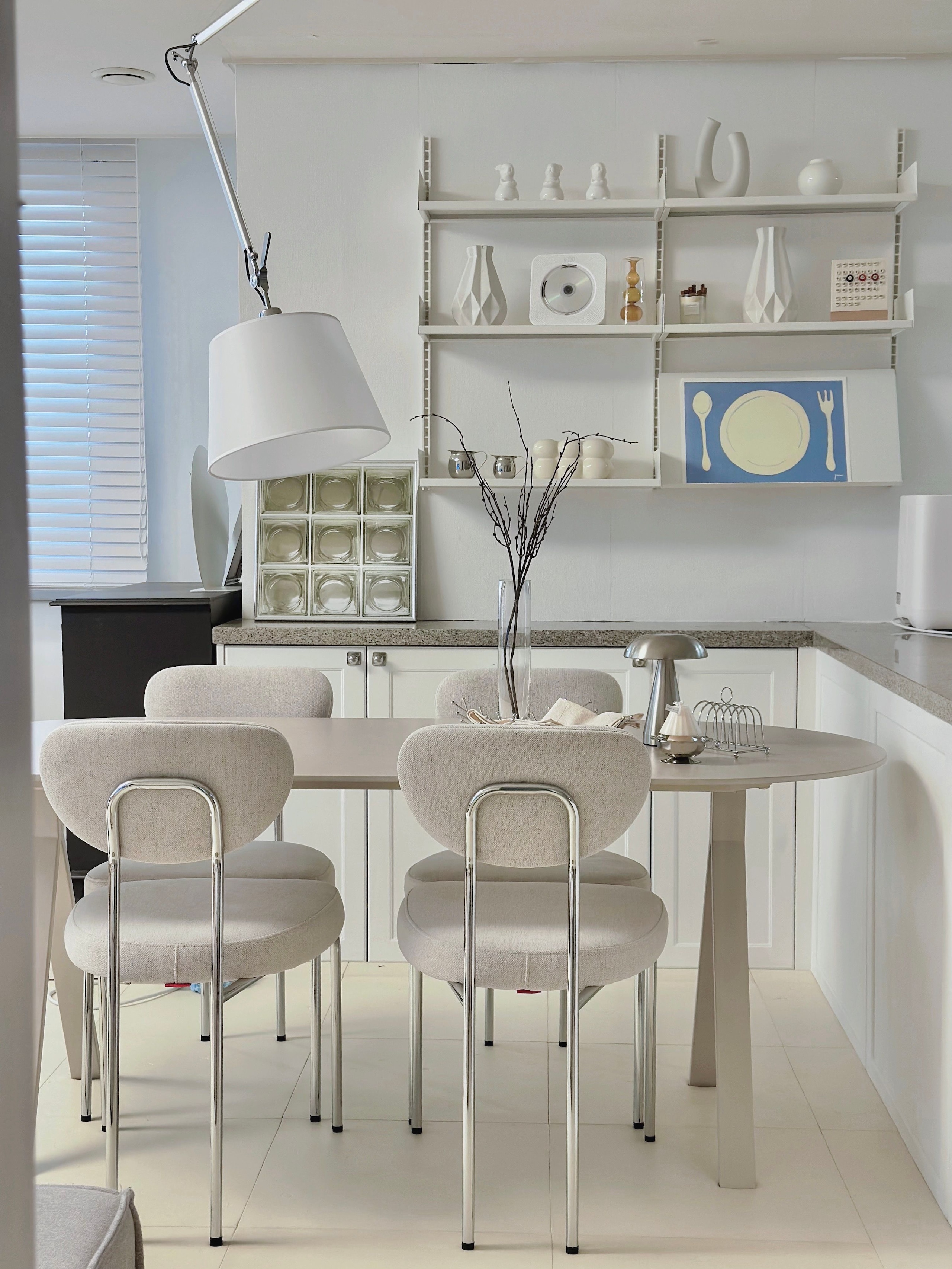 Cone Base Cordless Table Lamp user photo