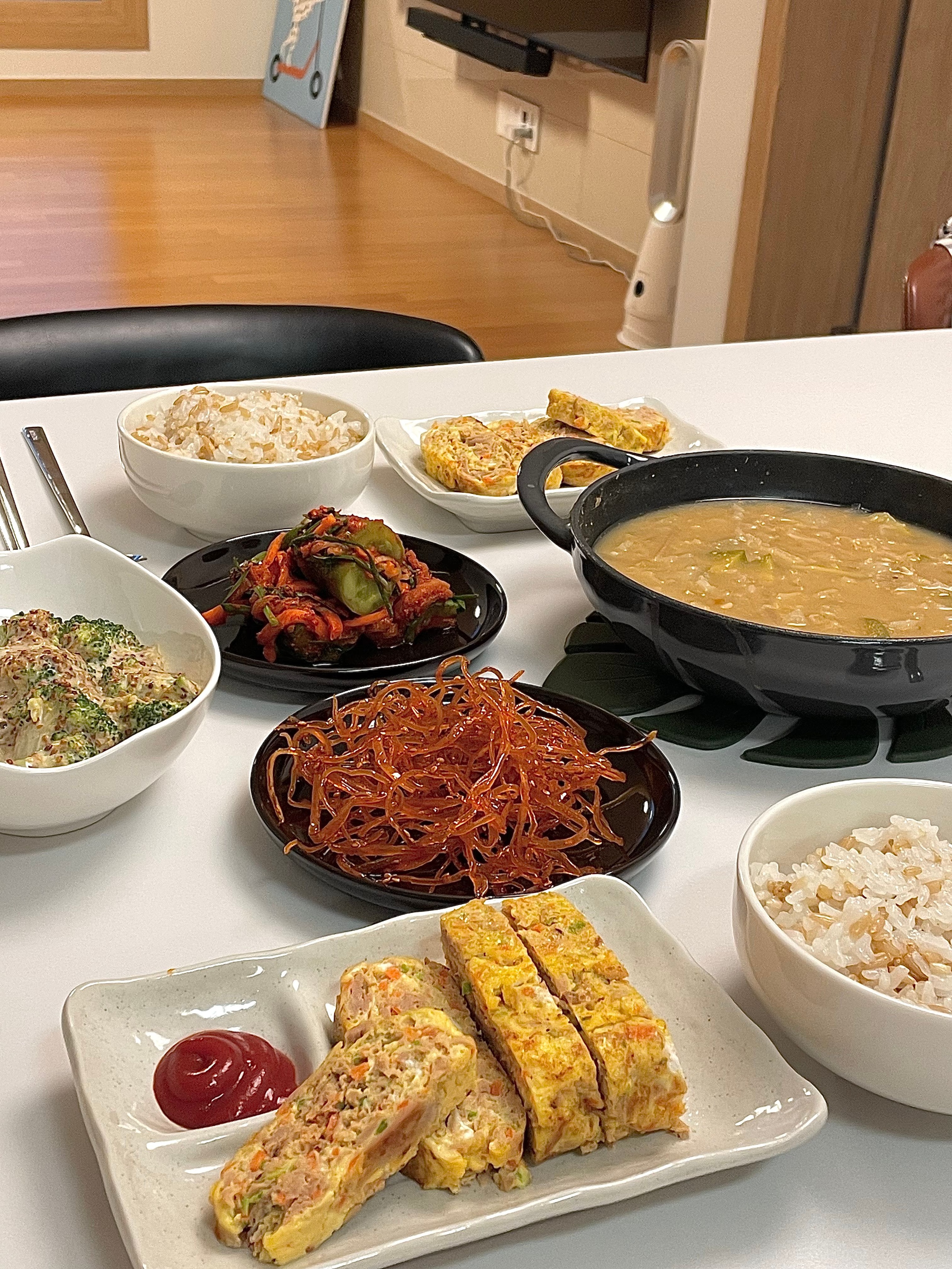 Oatmeal Glaze Divided Plate user photo