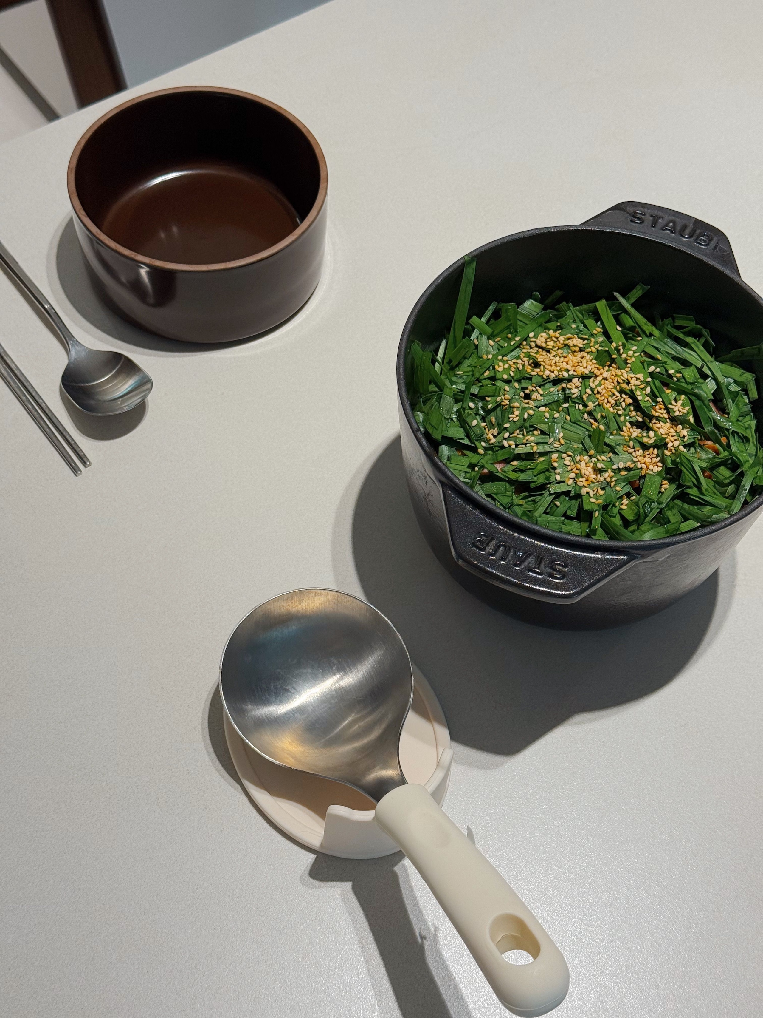 Serving Spoon + Spoon Rest Set (2-Piece) user photo