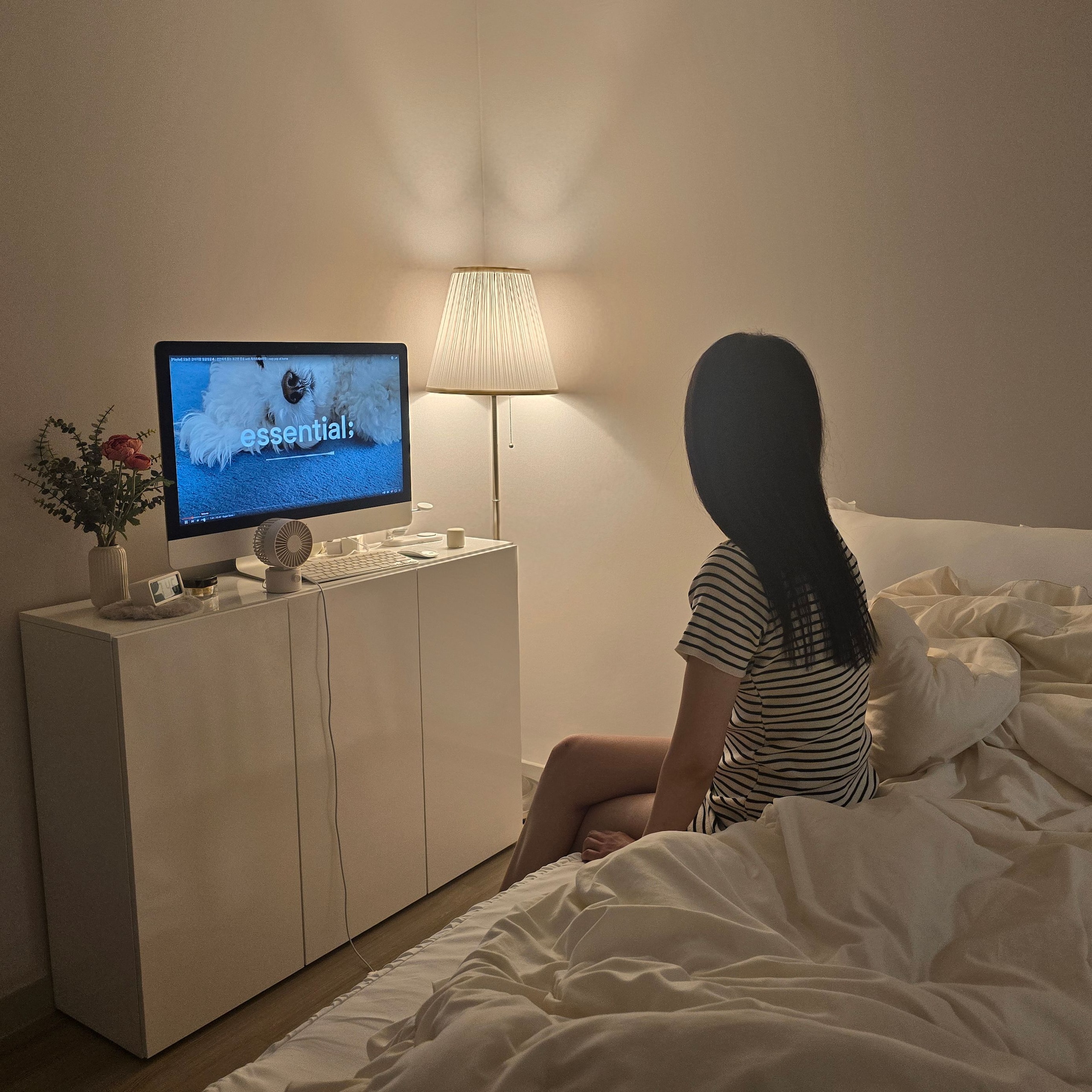 Hotel Style Dust Free Frill Comforter user photo