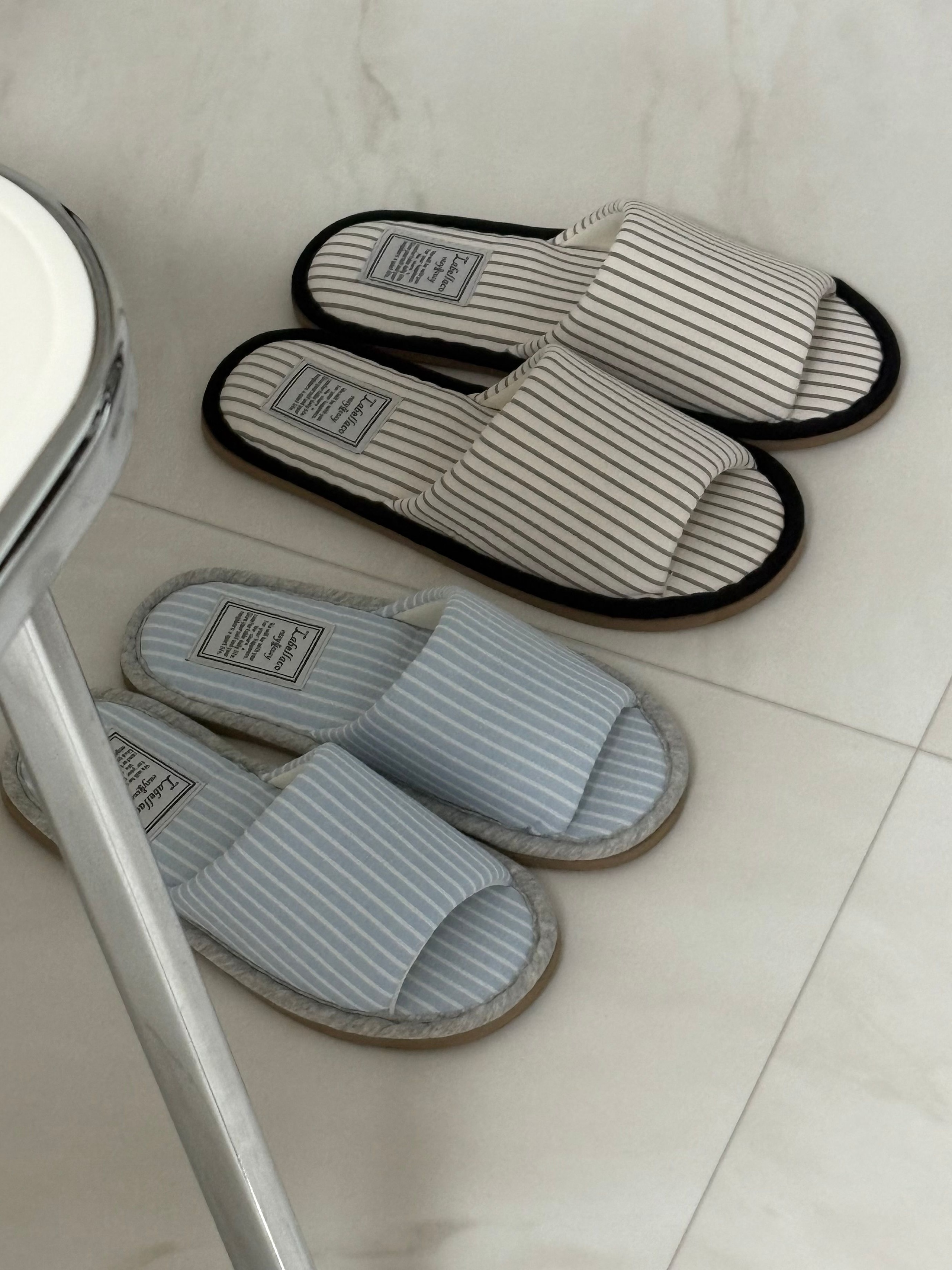 Earth Cozy Stripe Indoor Slippers user photo