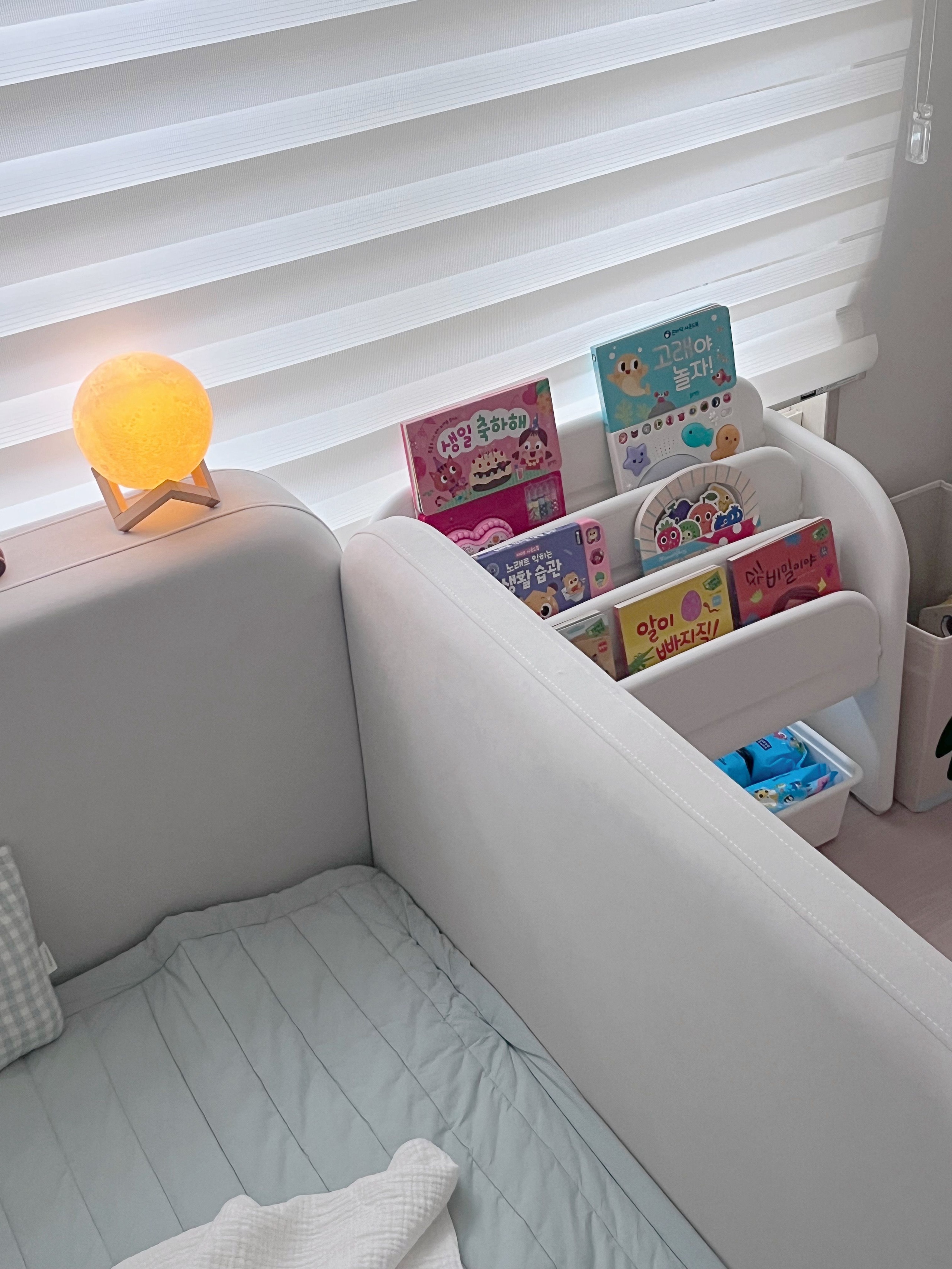 Moon Table Lamp user photo