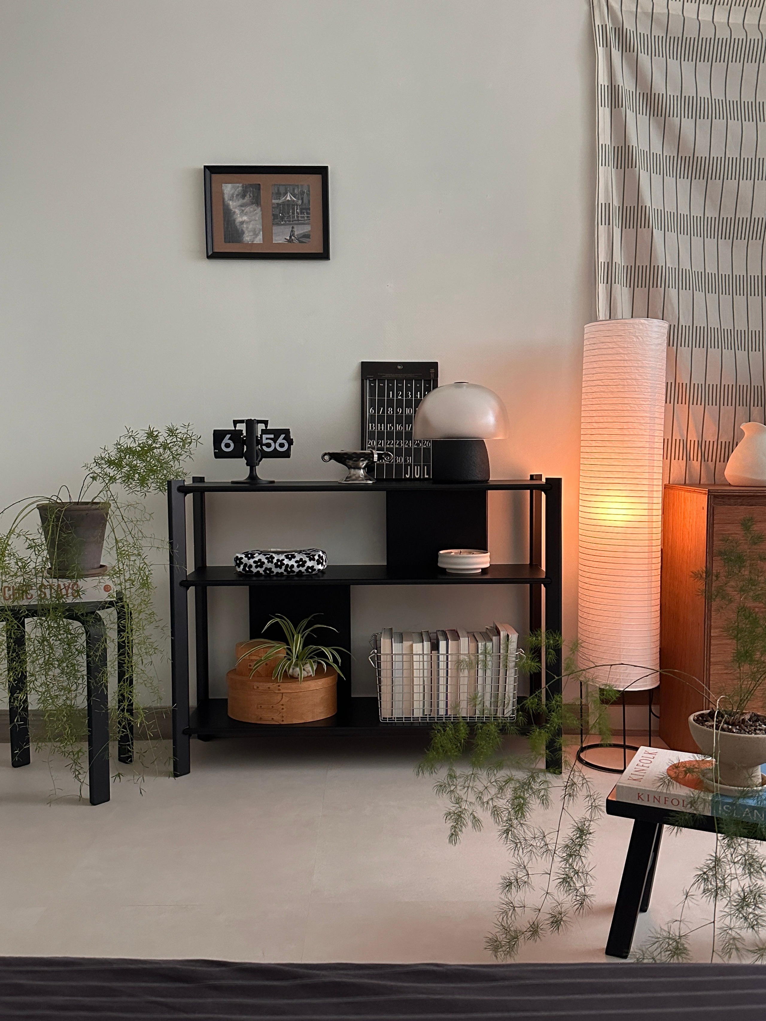 IKEA JÄTTESTA サイドテーブル【たのメル便込・完成品】 v1-390354555158528.jpg
