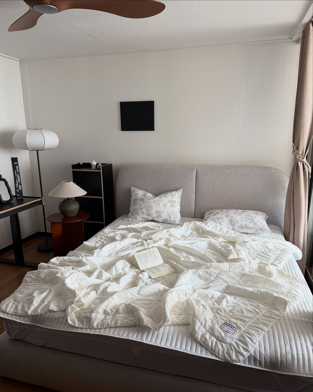 Summer Romance Seersucker Light Blanket + Pillowcase Set user photo