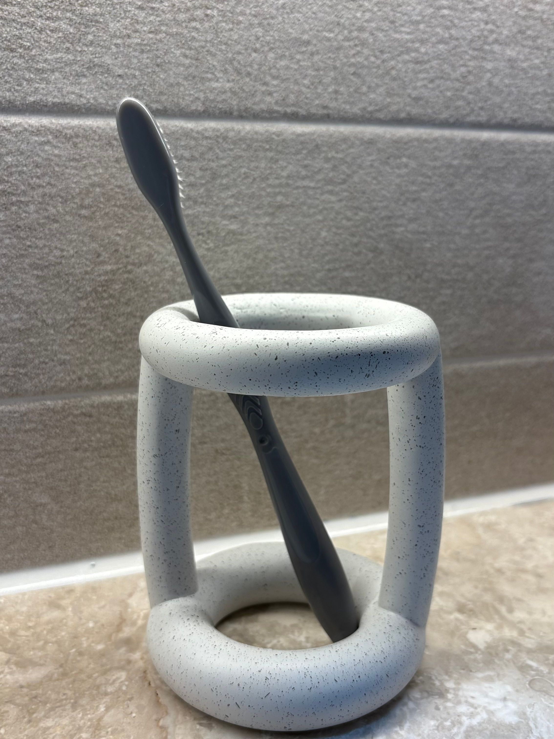 Mongle Toothbrush Holder user photo