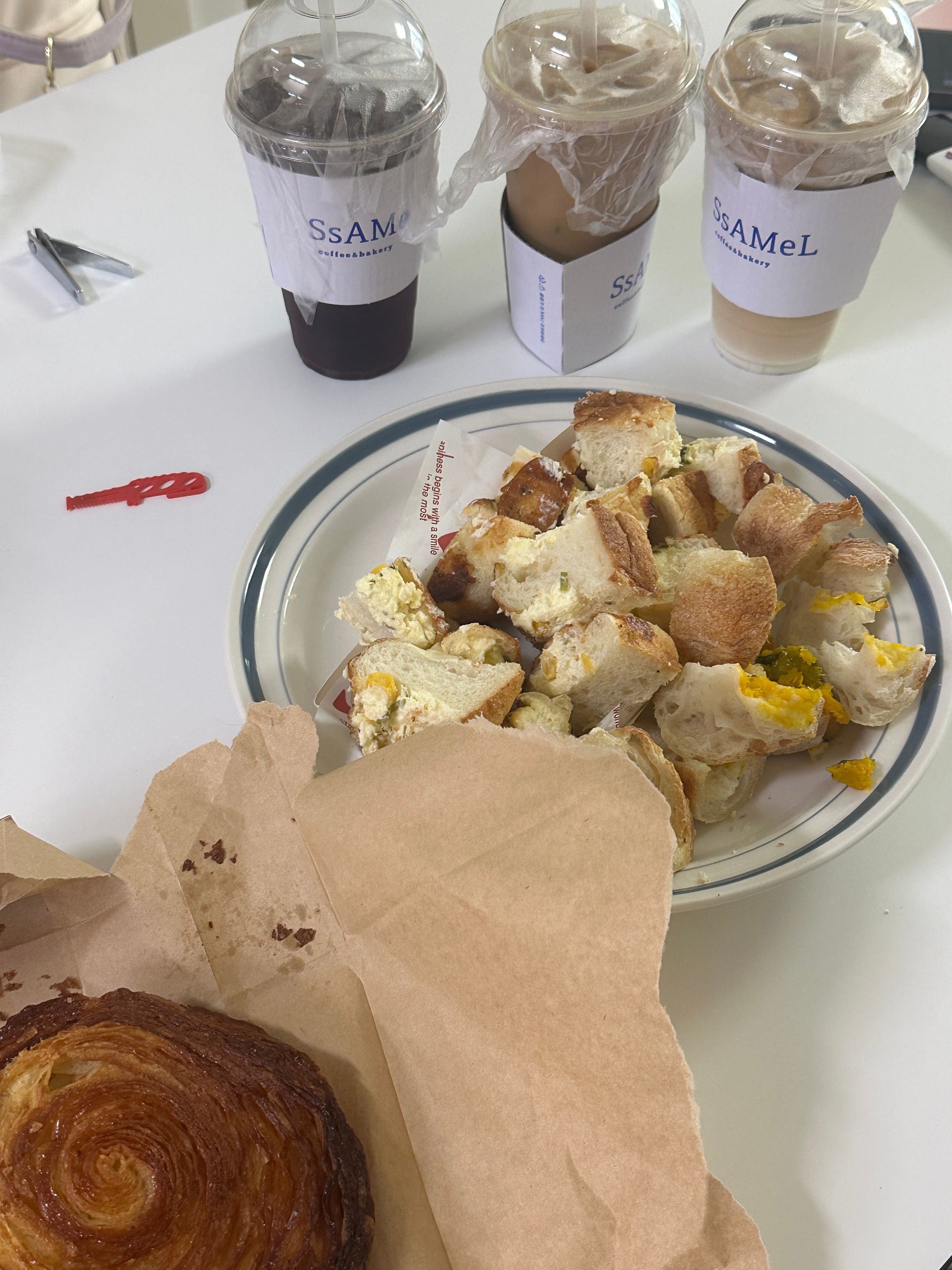 Every Meal Ceramic Dinnerware Set (10-Piece) user photo