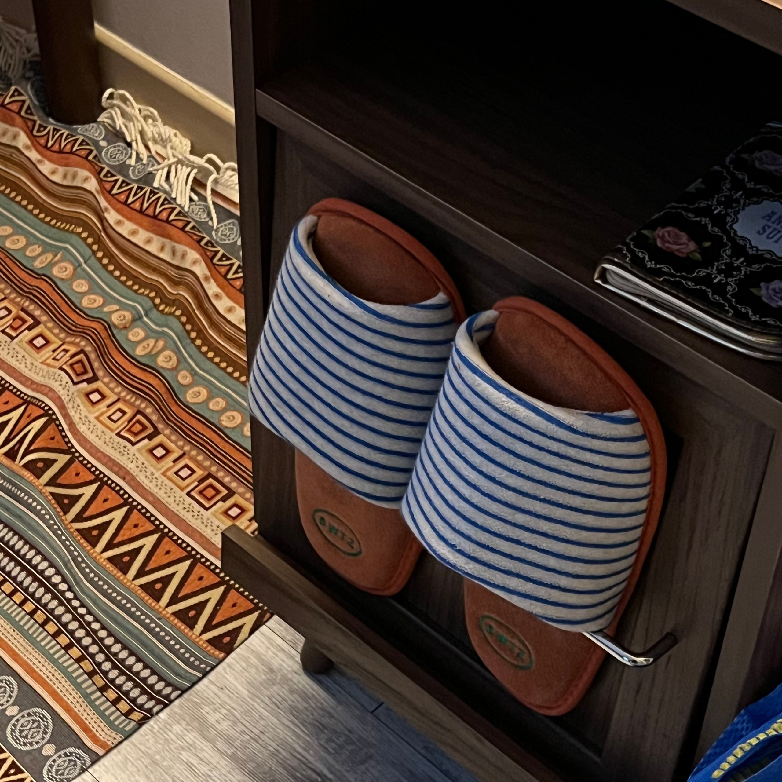 BWTZ Terry Stripe Indoor Slippers user photo