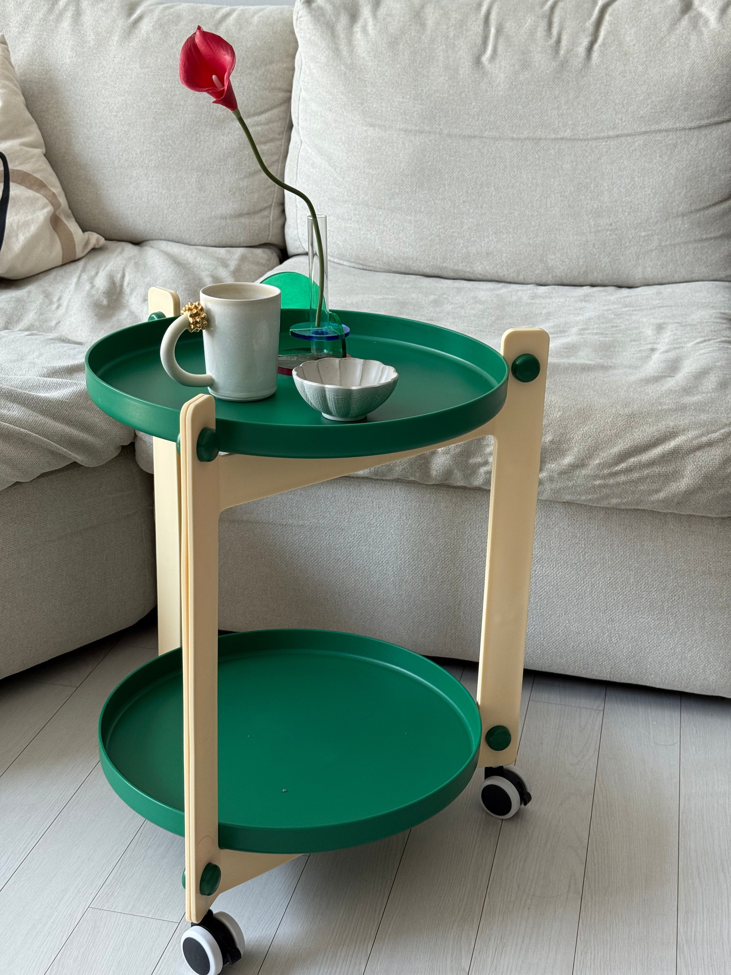 Modo Rolling Side Table user photo