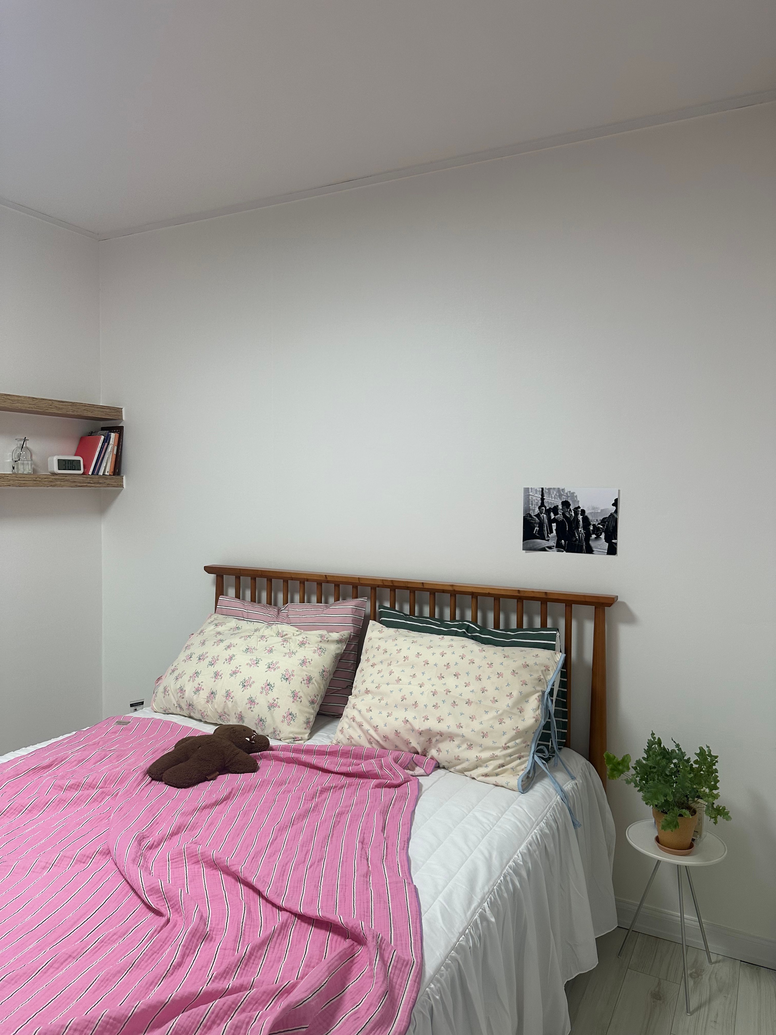 Neon Stripe 3-Layer Gauze Blanket user photo