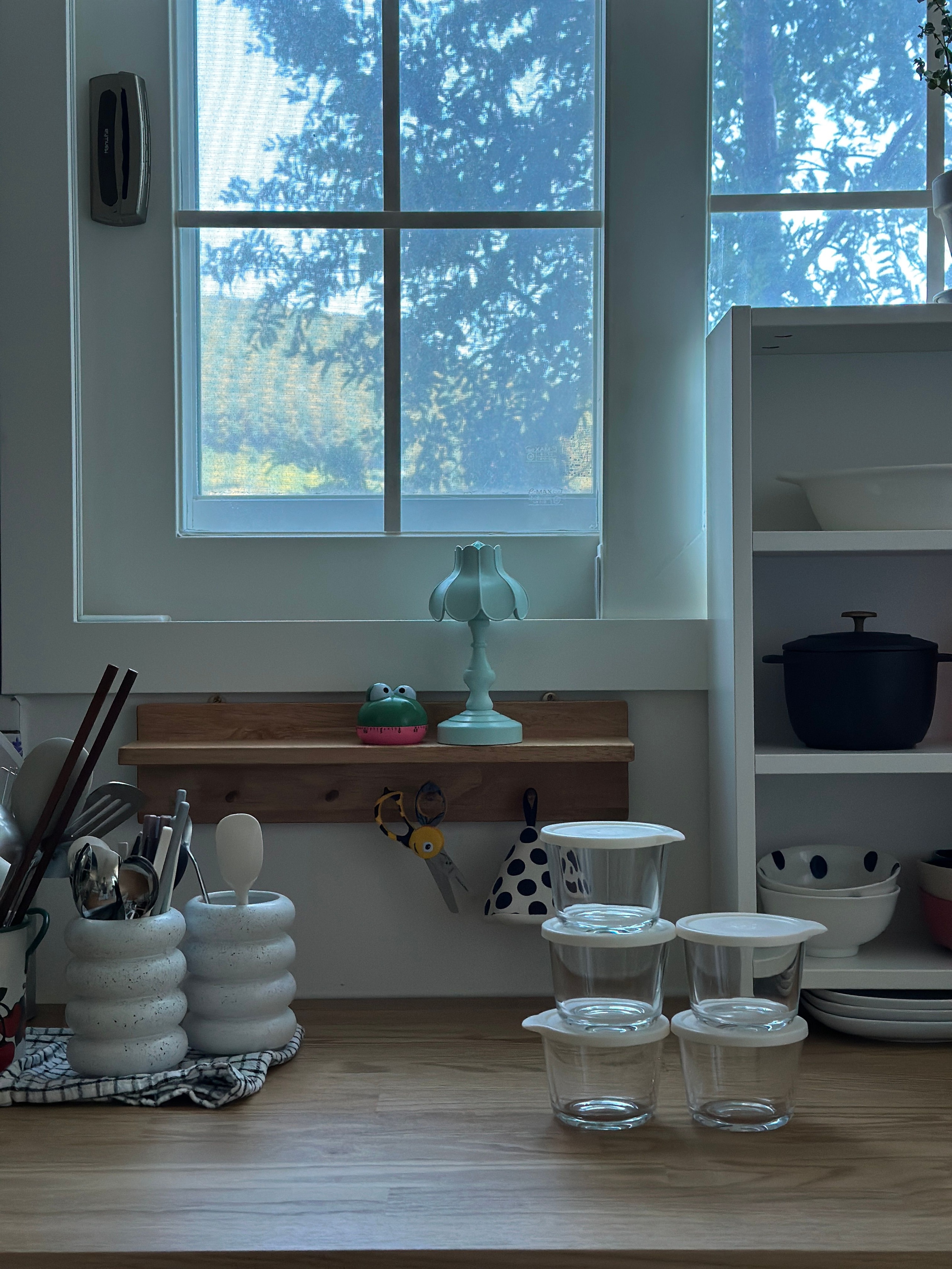 Cloud Ceramic Self-Draining Utensil Holder user photo